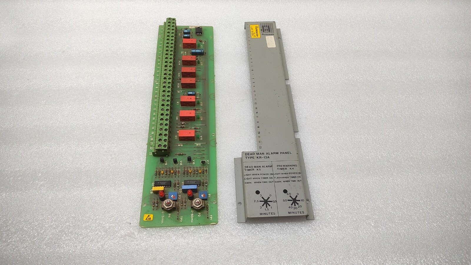 AUTRONICA KR-13A DEAD MAN ALARM PANEL KR-13A