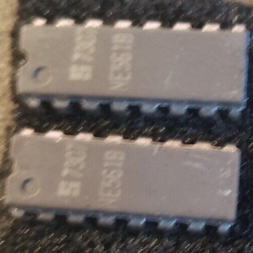 NE561B “Original” IC (1 pc) (ORG1-7)……………