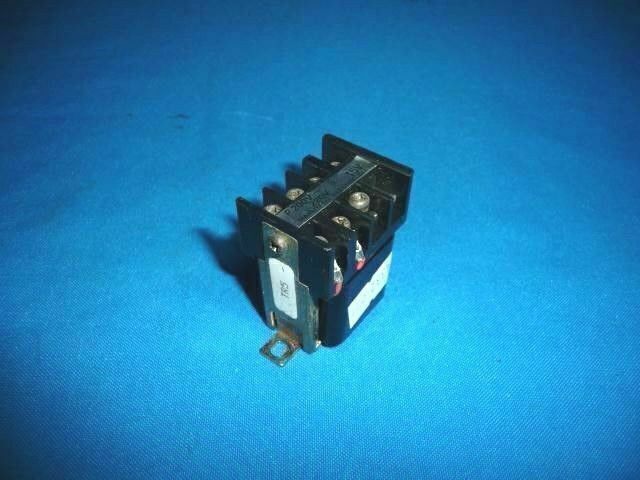 Maruyasu Electric VT1-220/15 Transformer