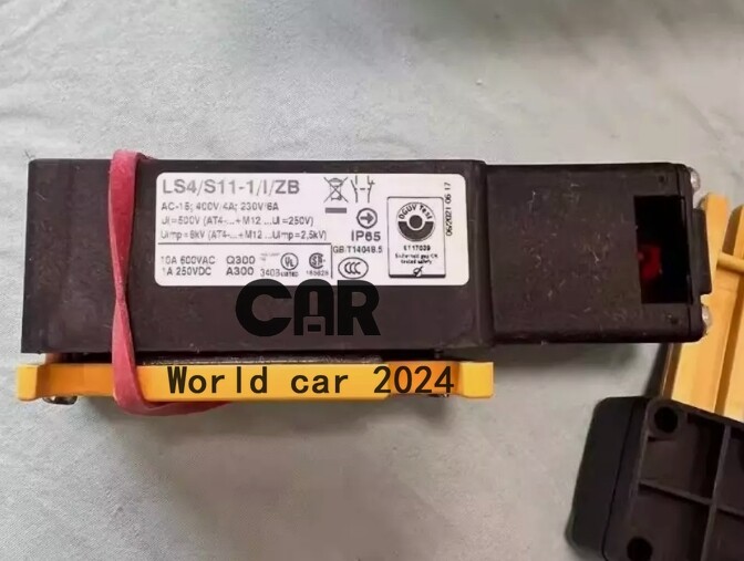 1PC New Eaton Moeller LS4/S11-1/I/ZB Free shipping