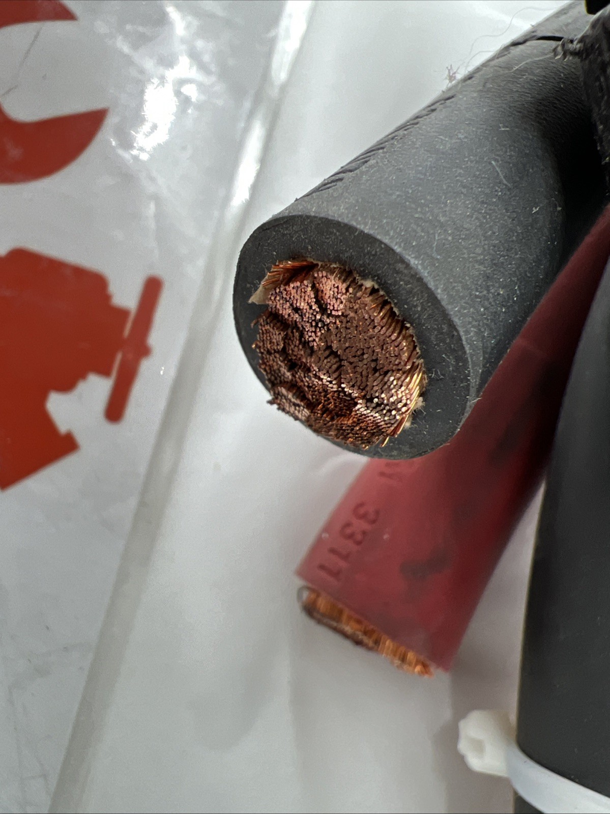 2/0 Gauge Pure Copper Ultra Flexible Welding & Battery Cable Black & Red w Lug