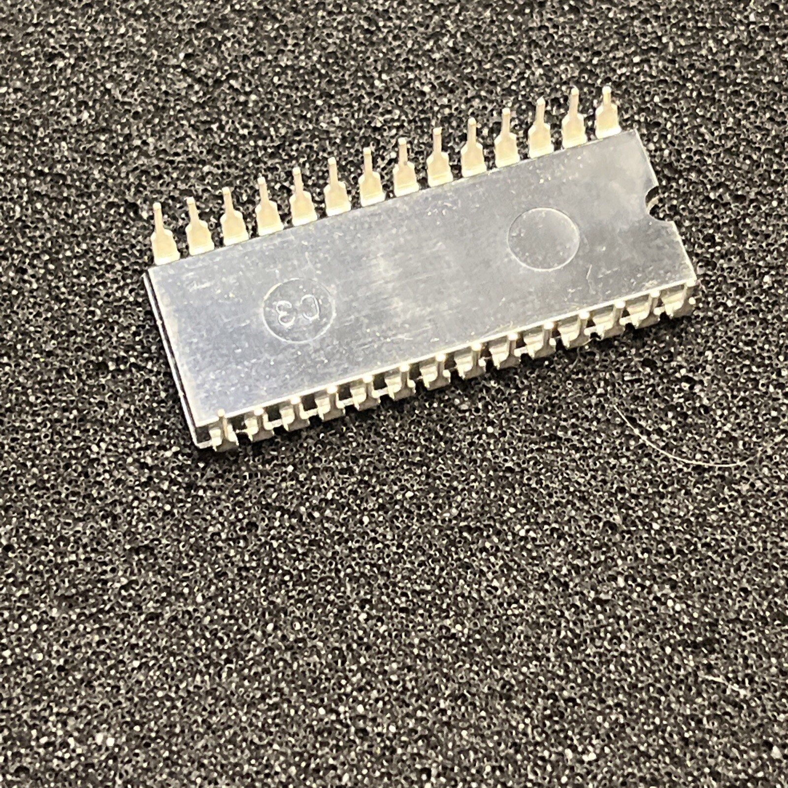 ECG1747 – IC – TV Chroma/Video Processor – NOS