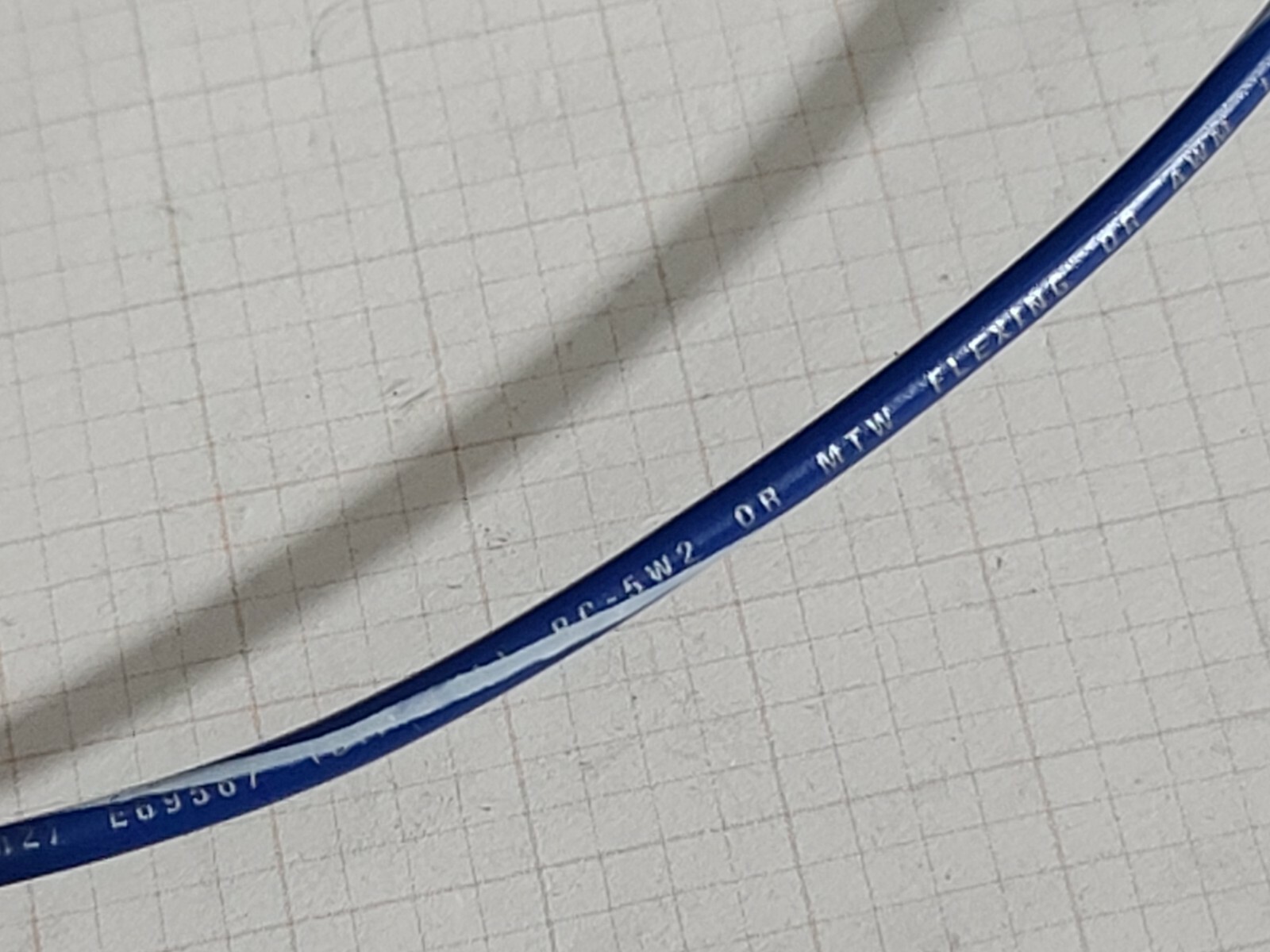 Southwire #16awg Bare Copper Boat Cable Hook-Up Wire Blue/White Stripe /100ft