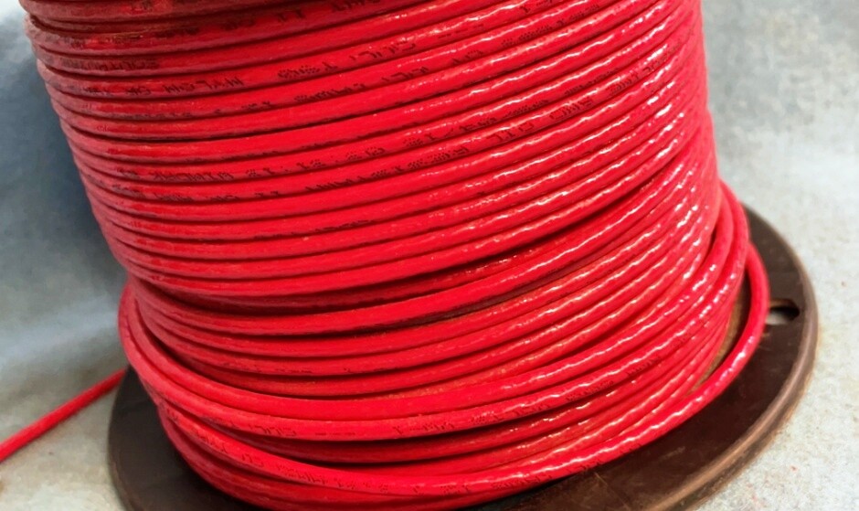 SOUTHWIRE, 22966601, 12 AWG, STRANDED CORE, 19 STRAND BUILDING WIRE, RED, 400′