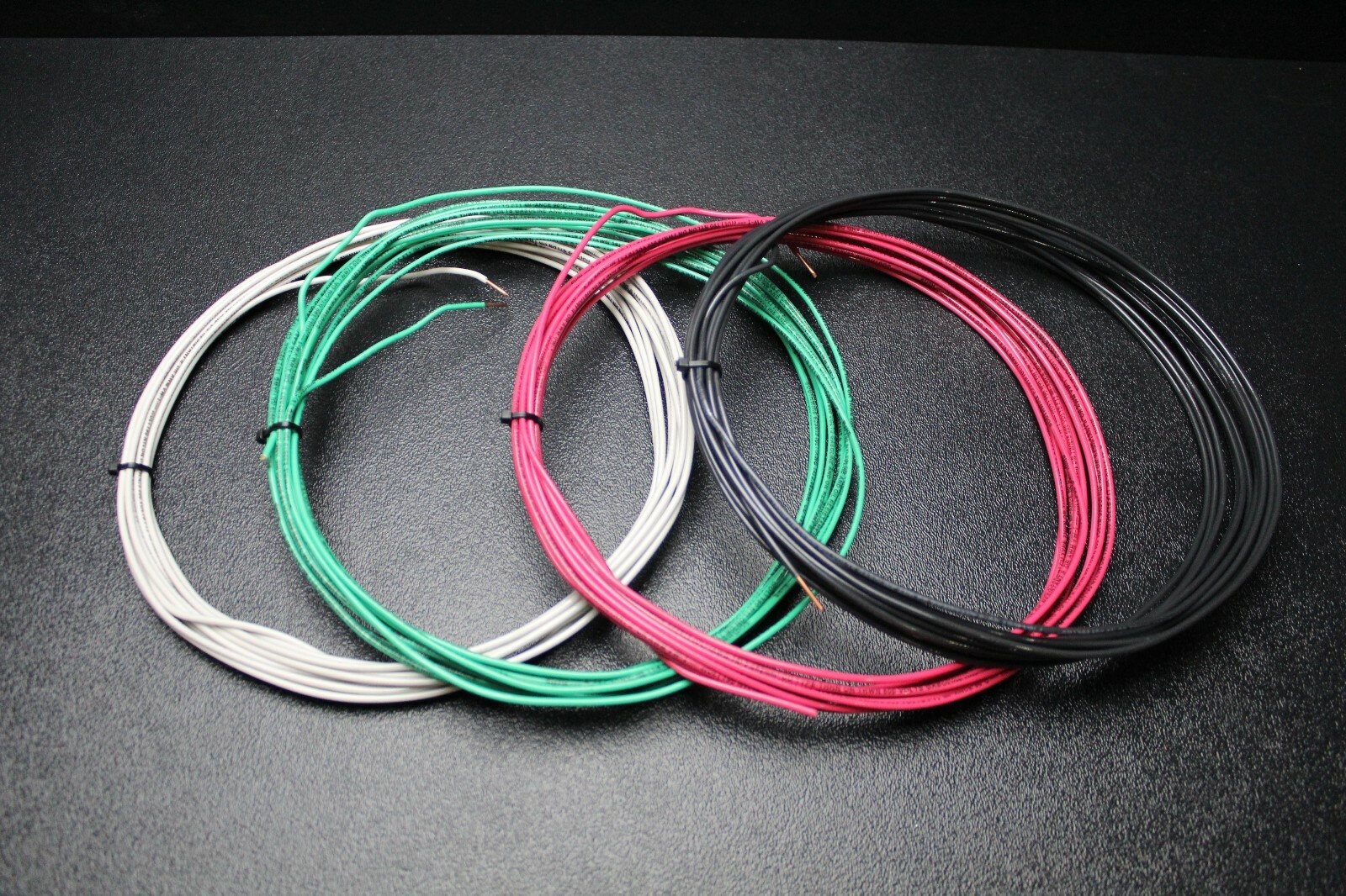 14 GAUGE THHN WIRE SOLID 4 COLORS 25 FT EACH THWN 600V 90C BUILDING CABLE AWG