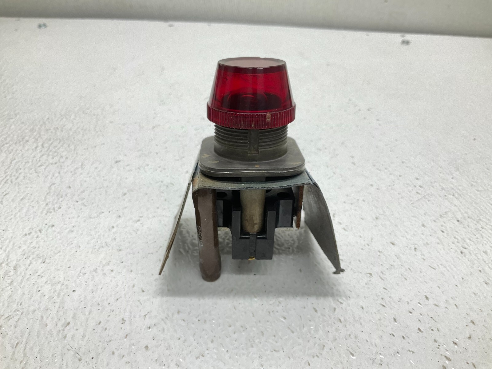 Allen Bradley 800T-Q20 Red Indicator Light 800TQ20 800T (VT)
