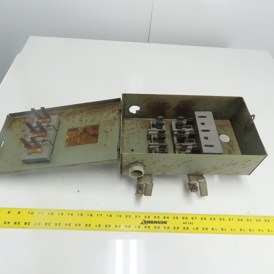 Federal Pacific CFP 632 60A 240VAC Cover Operated Fusible Bus Plug Switch 3P
