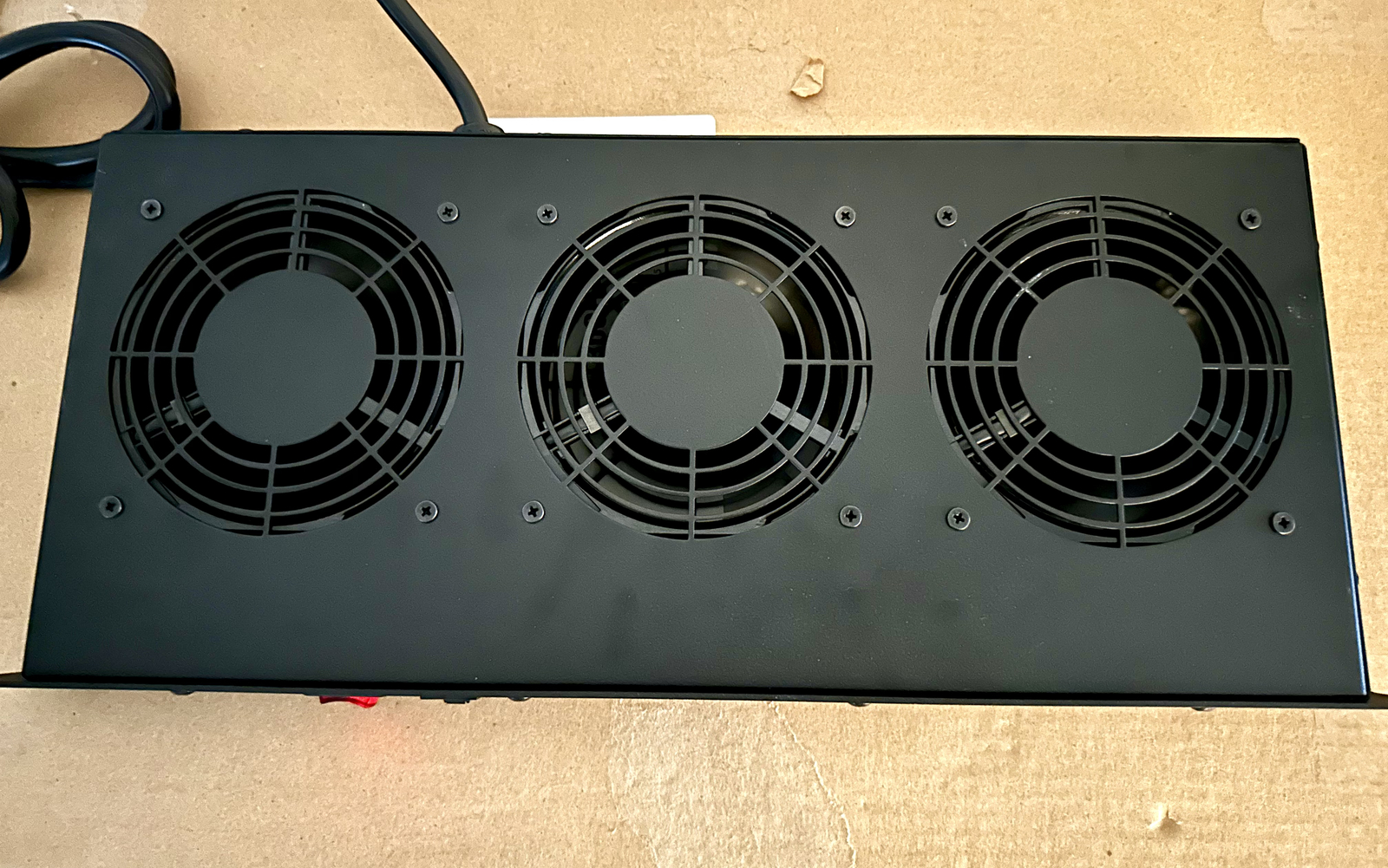 Hammond FT300HA1BK Cooling Fan Tray, W+Red LED Switch 115VAC, 3A, 60Hz – New!