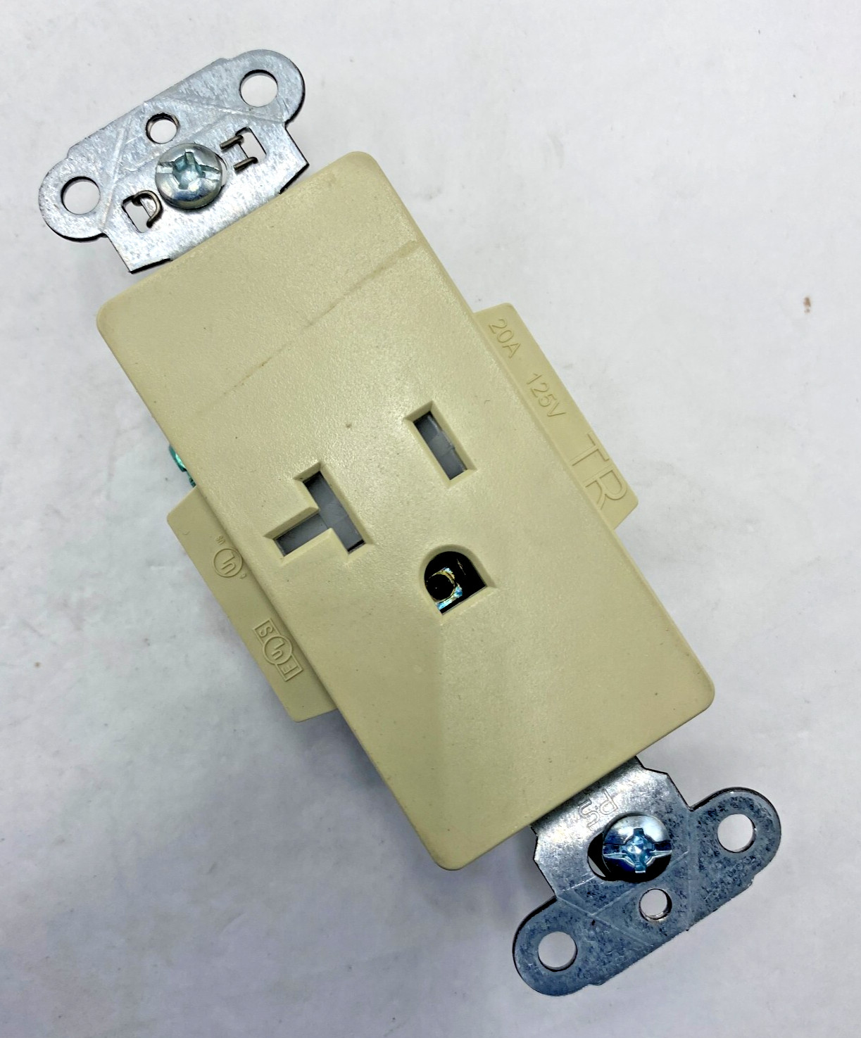 Legrand TR26361I Decorator Single Receptacle 20A 125V Ivory Tamper-Resistant ✅