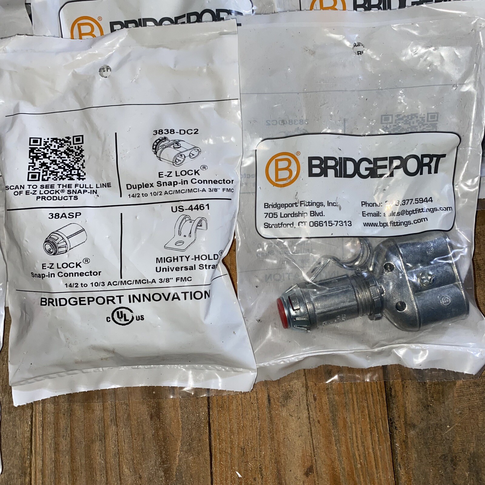 NOS Bridgeport 14/2 to 10/3 3/8” FMC EZ Lock Connector Snap-In (LOT OF 19)