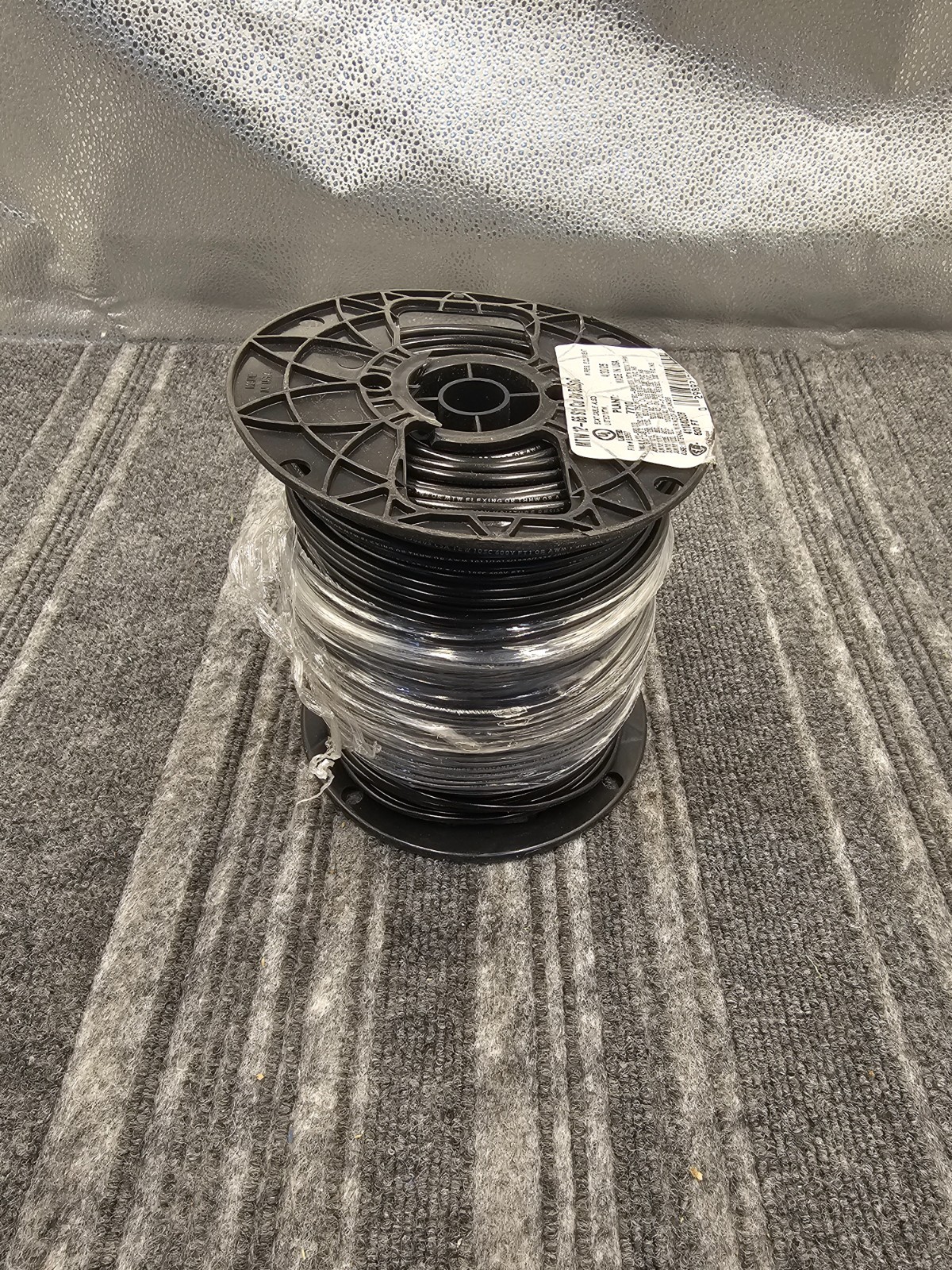 Machine Tool Wire 411040508 12 AWG Conductor Size, Black, 500ft 600 Volt