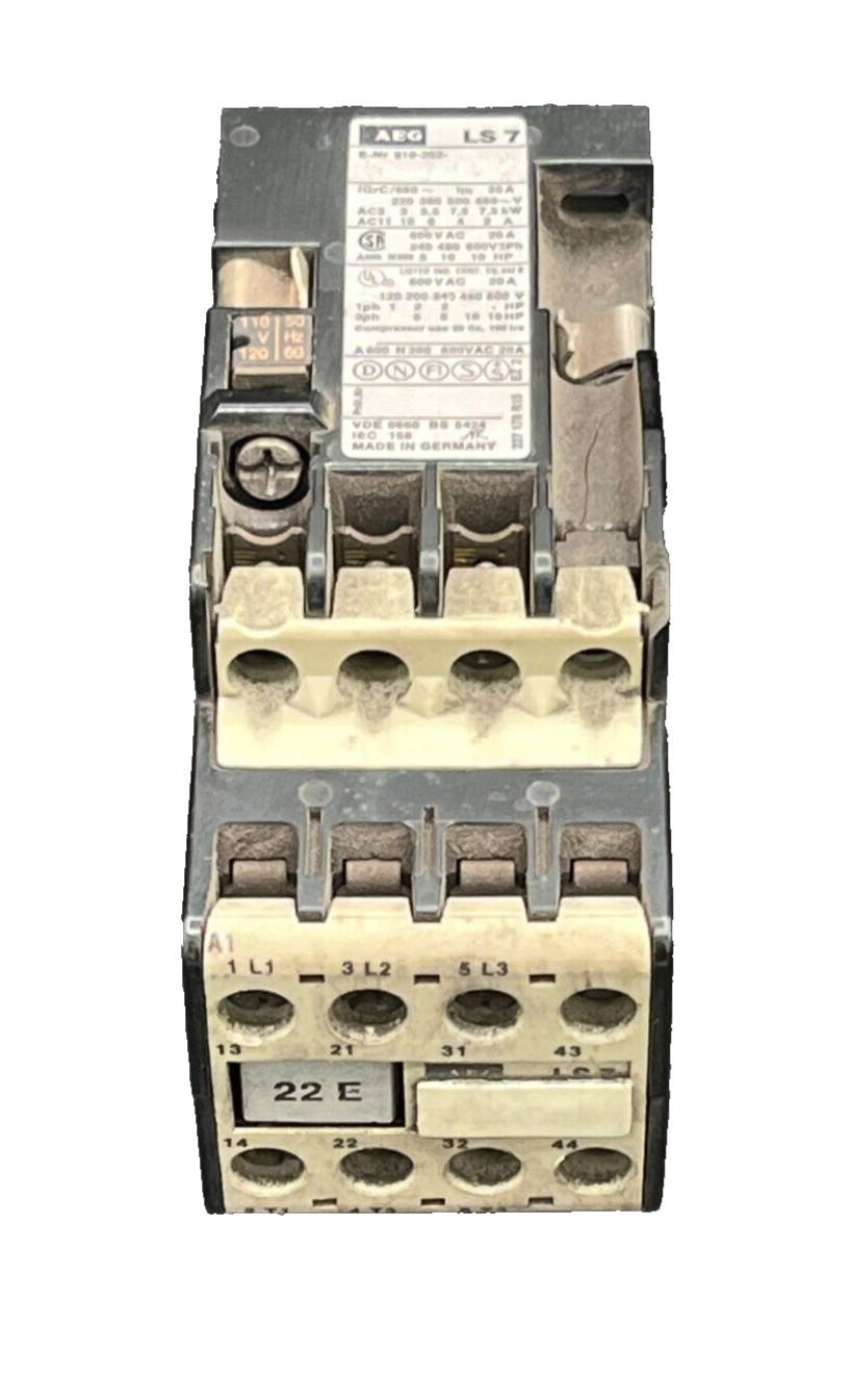 AEG LS7 22E 100/115 VAC 4-Pole Industrial Contactor