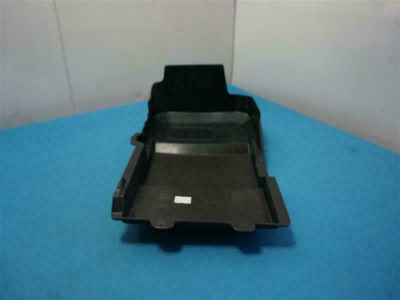 Ford 3M51-10A659-AJ 3M5110A659AJ Cover