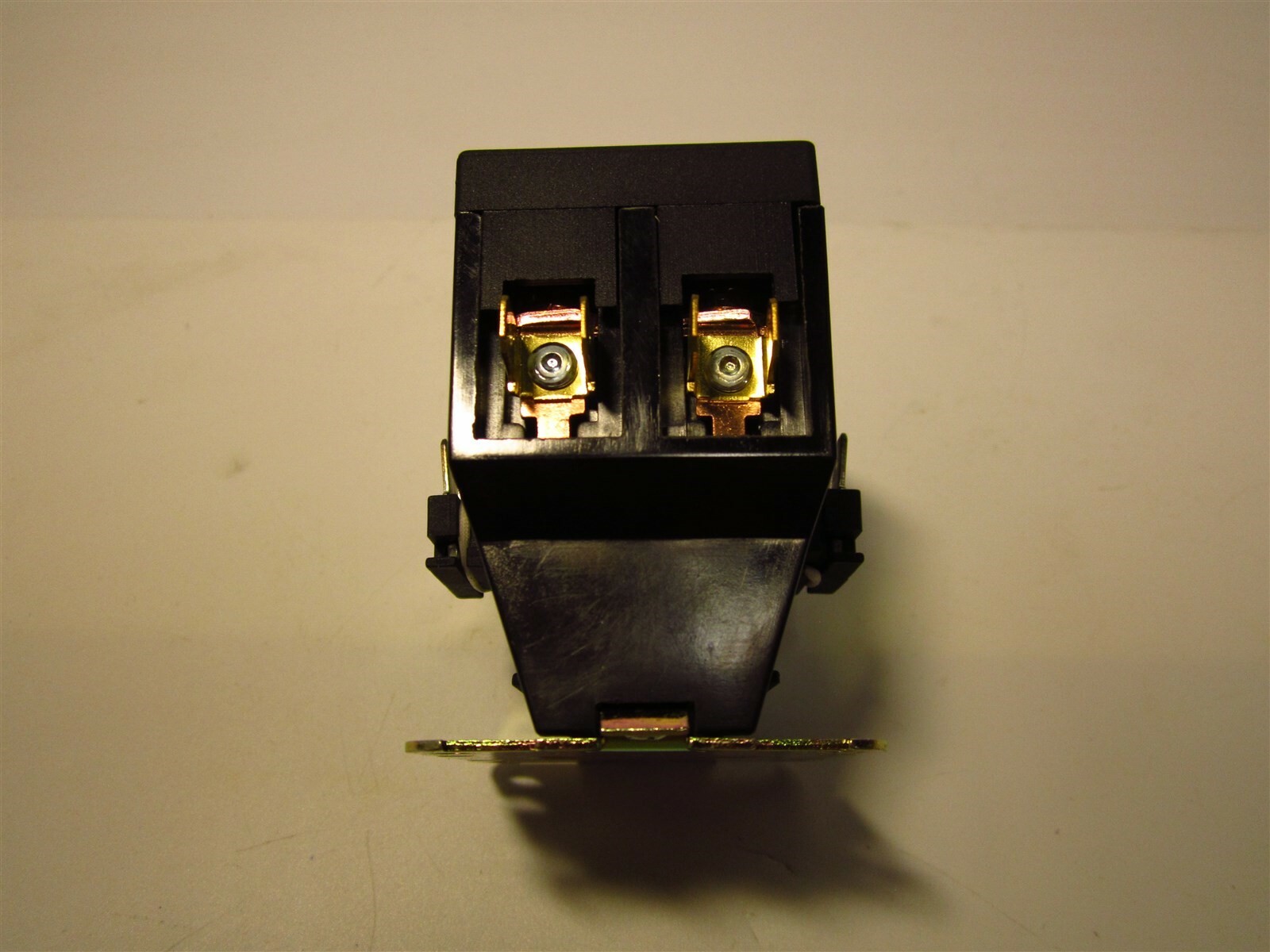 Definite Purpose Open Enclosure Contactor 240VAC, 40 Amps, 2 Poles