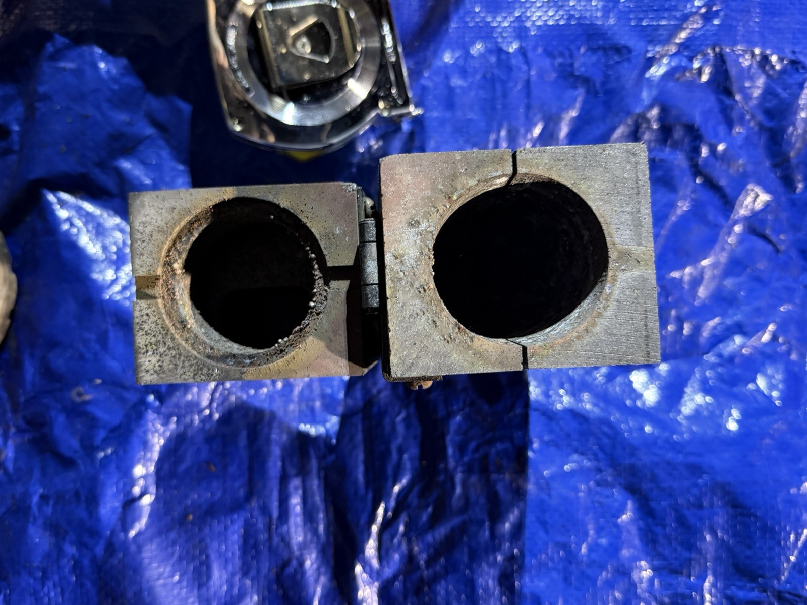 New nVent Cadweld Exothermic Mold GRC182Q 4/0 AWG Conc. to 3/4 Cu-Clad Rod