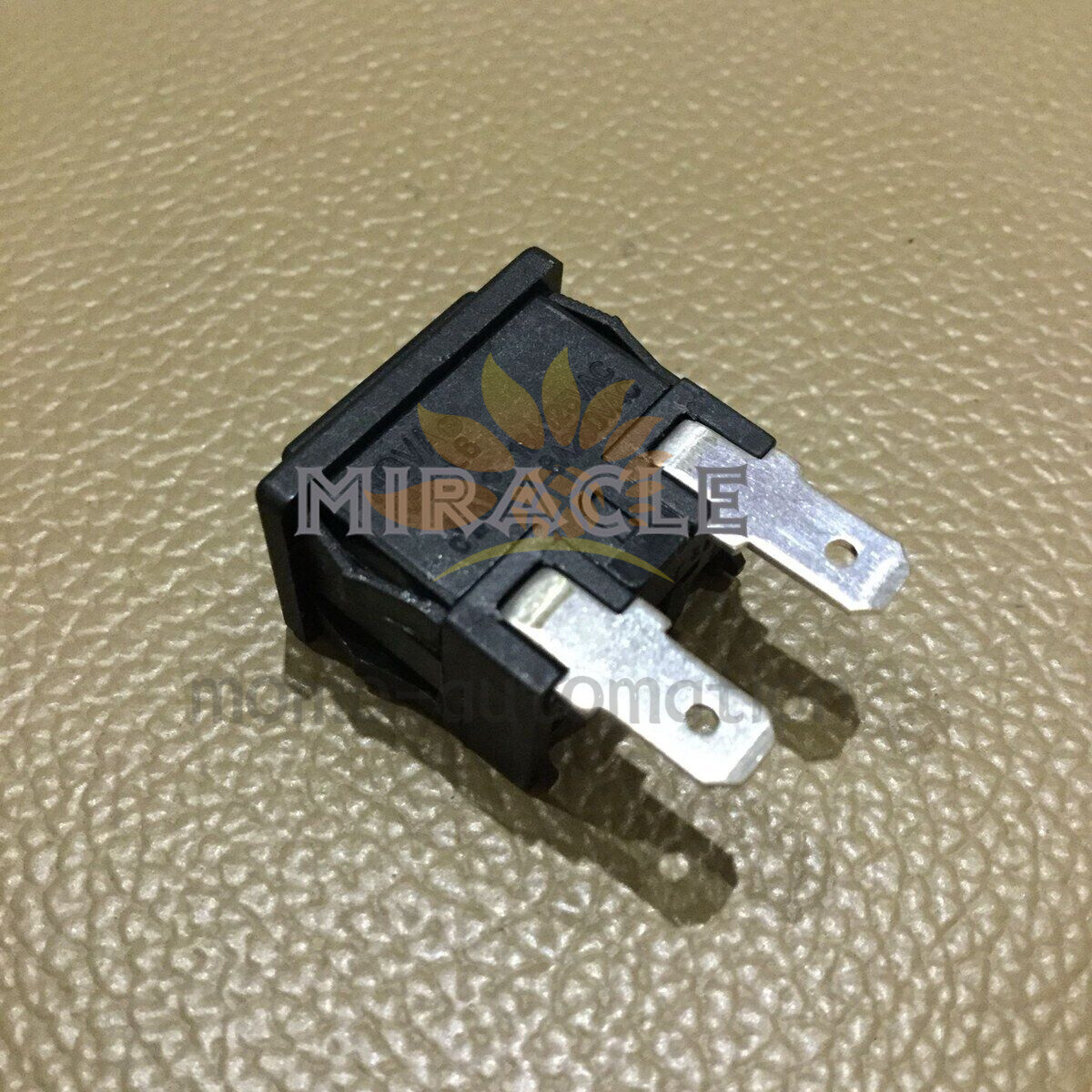 New 1Pcs NOVA KAN-L6 Power On Off Switch Pushbutton 2 Pins 16/8A 125/250VAC