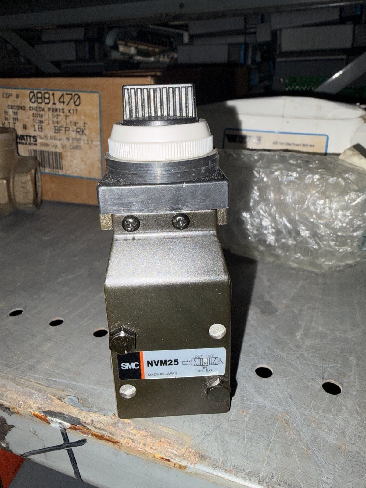 NEW SMC NVM250-N02-35B-B NVM250-N02-35B2L air valve 107601