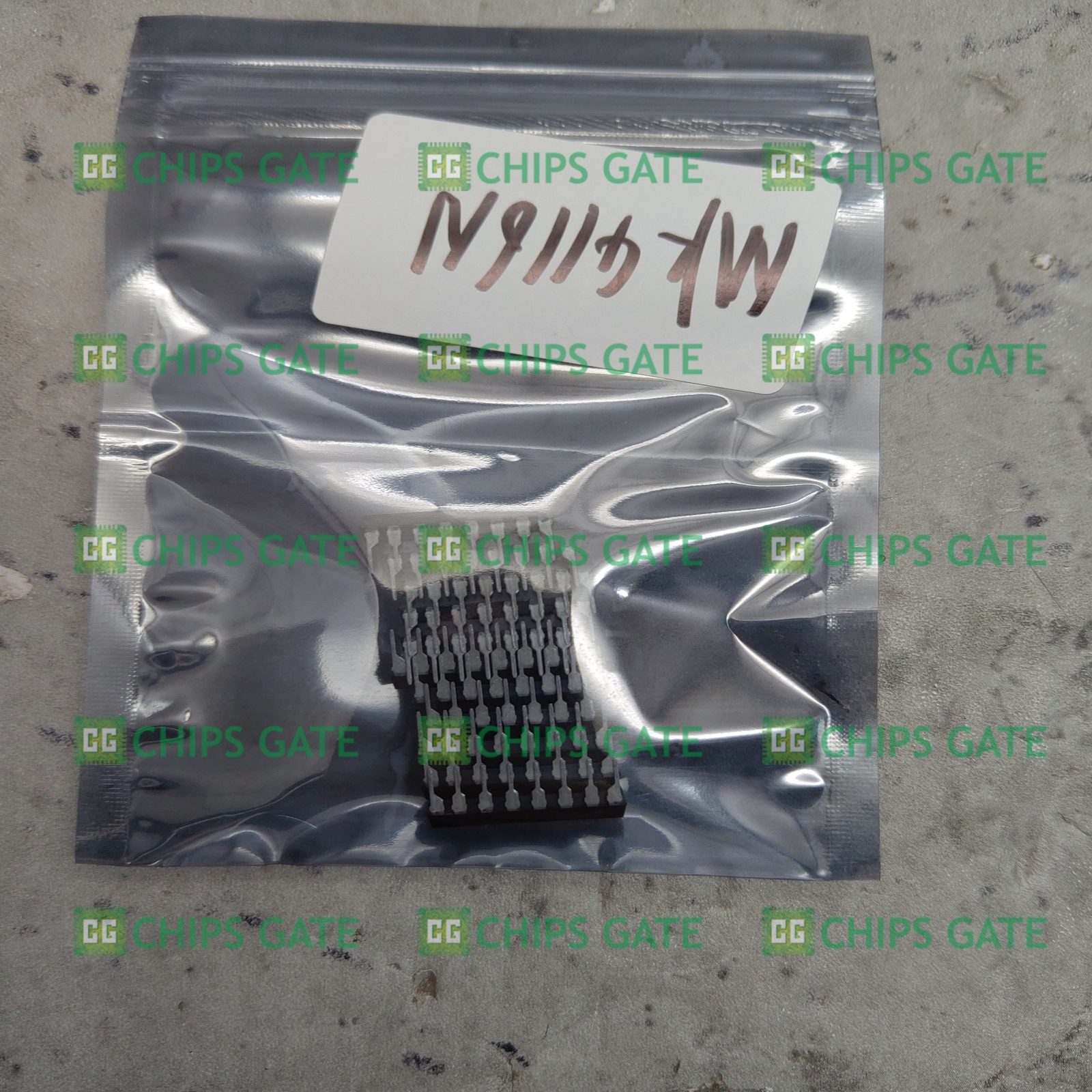 5PCS MK4116N-2 Encapsulation:DIP-16,16,384 X 1 BIT DYNAMIC RAM