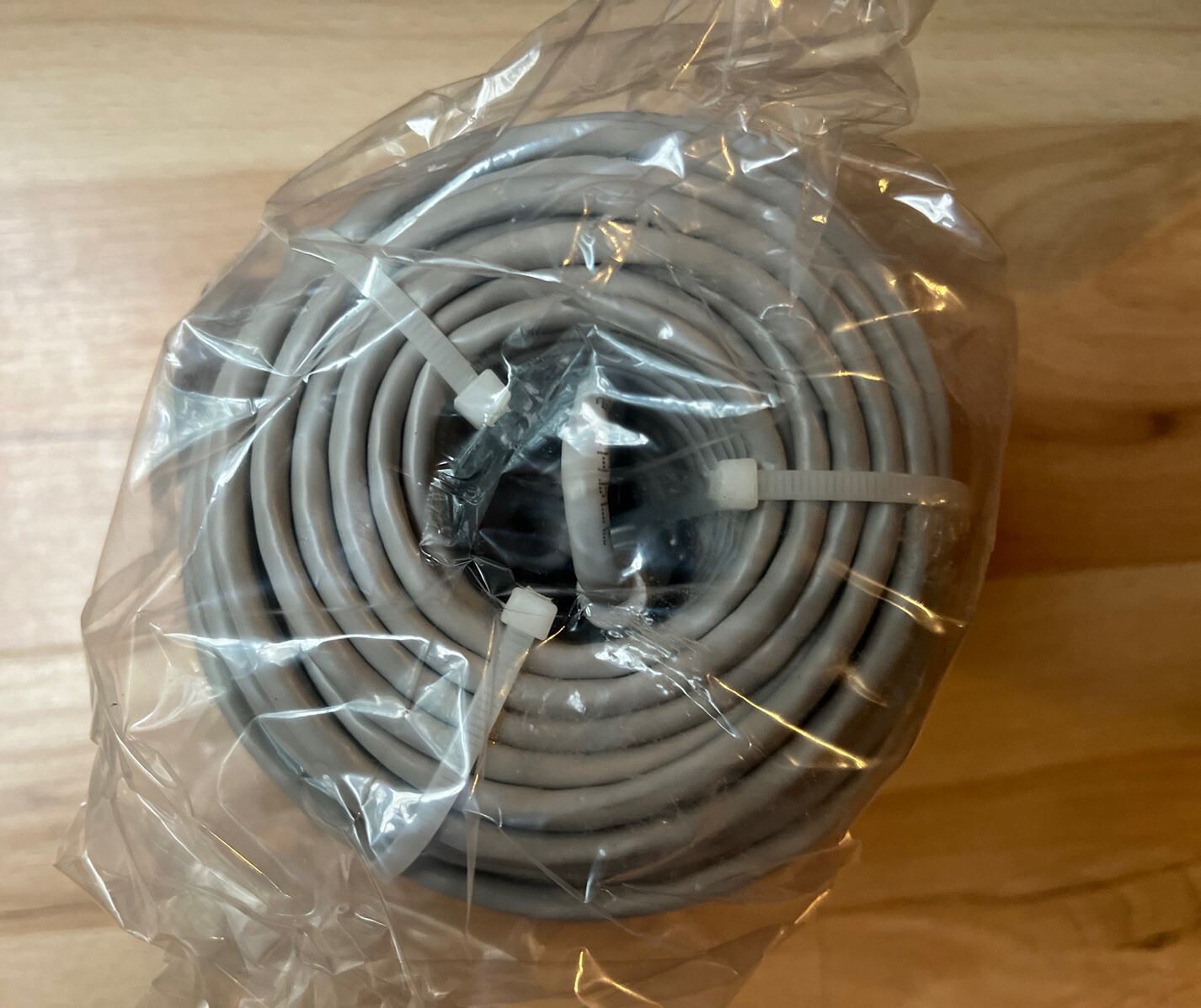 Lorex Corporation CAT5E NON-UL Extension Cable Model CBL100C5PK4B 4PK 100 Feet
