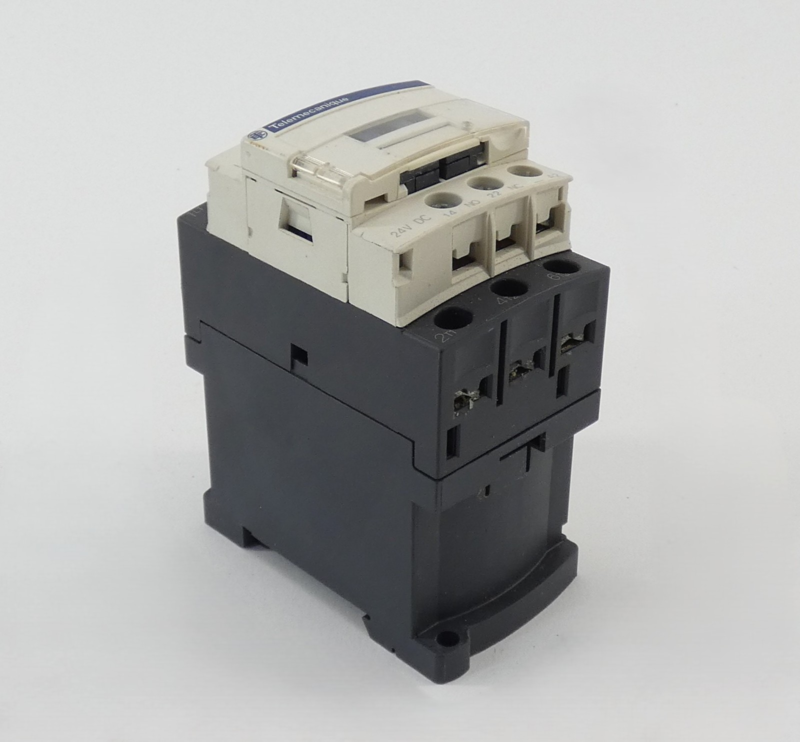 Telemecanique LC1D12 Schneider Electric Relay Contactor 5-24VDC