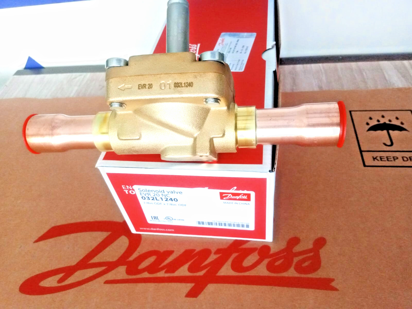 1PC- Danfoss 032L1240 Solenoid valve, EVR 20, Solder, ODF, 7/8 in- Brand New