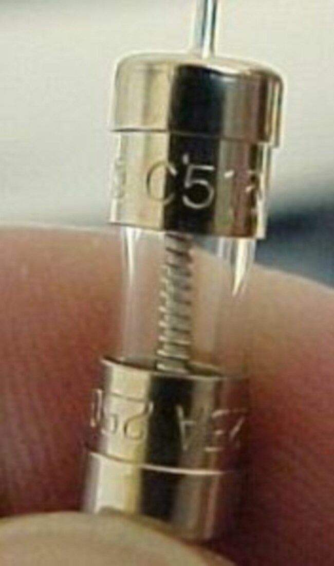 Lot 25 Bussmann C515-2.25A1J374 Fuses, Solder Leads, 2.25A 5mm x 15mm Electrical
