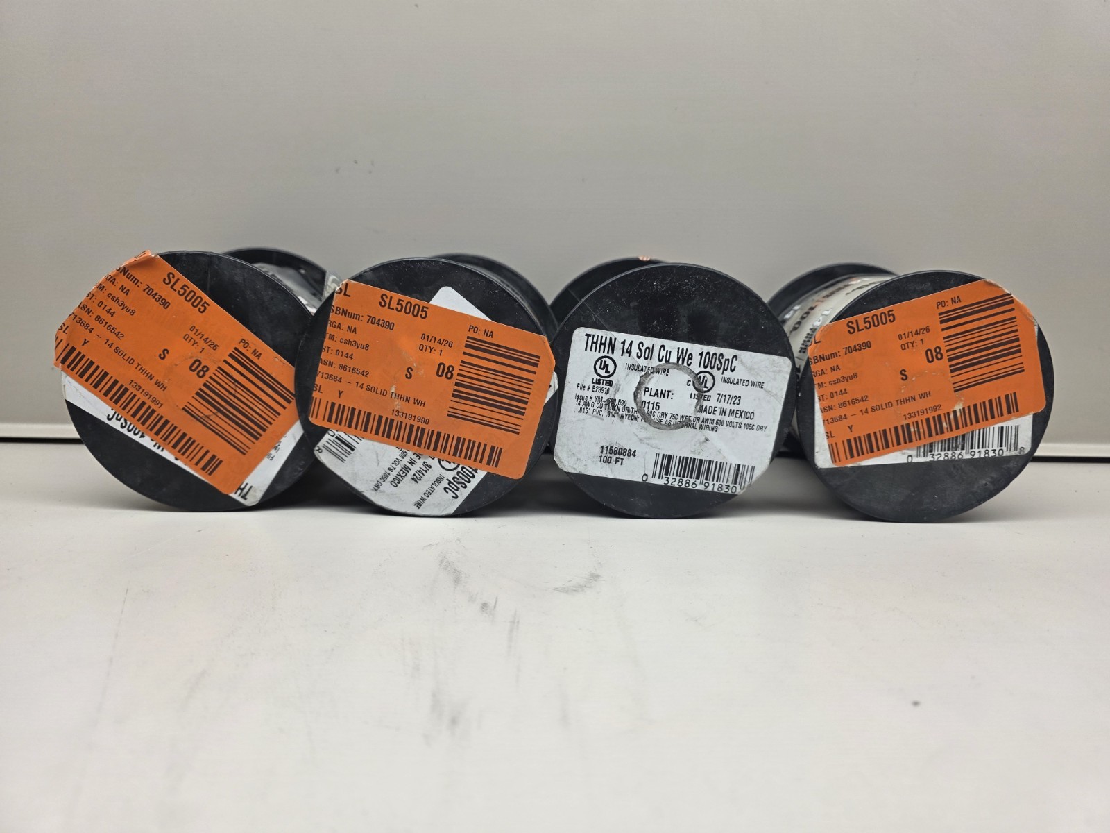 (1) NEW Southwire 100 ft. 14 Gauge White Solid Copper THHN Wire