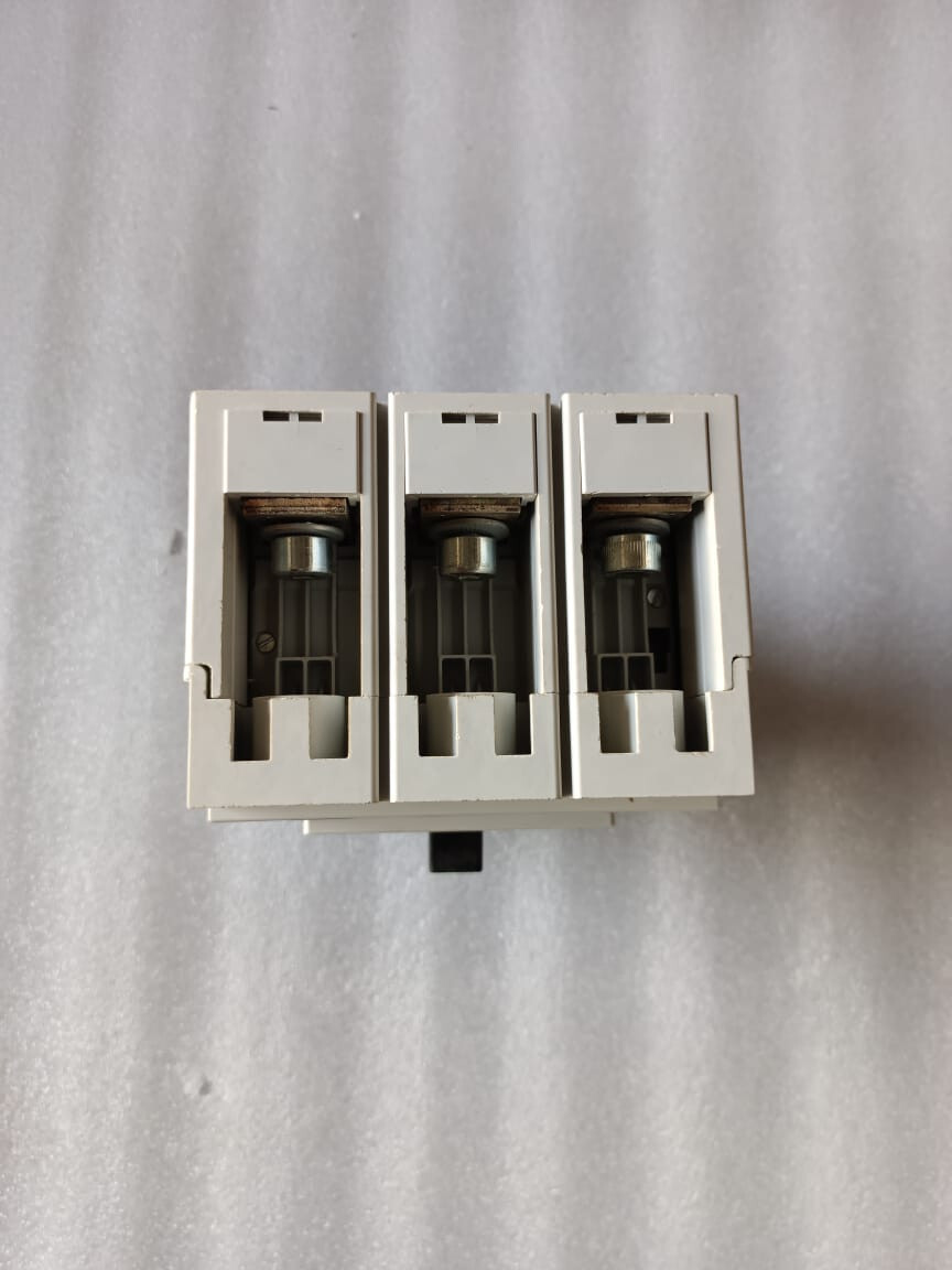 400A MCCB LEGRAND DPX 630 400AMP CIRCUIT BREKER 400AMP 3POLE 30KA AT 440V