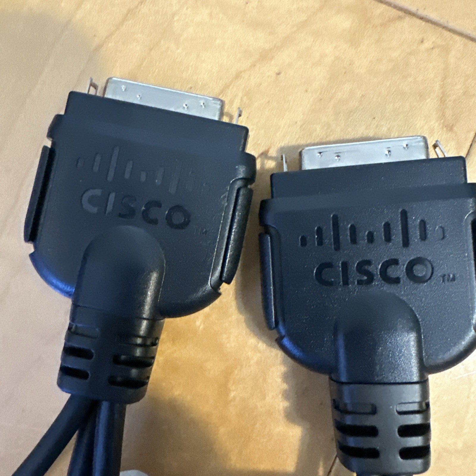 2 X UCS KVM Dongle Cable Adapter 37-1016-01 VGA USB DB9 Serial