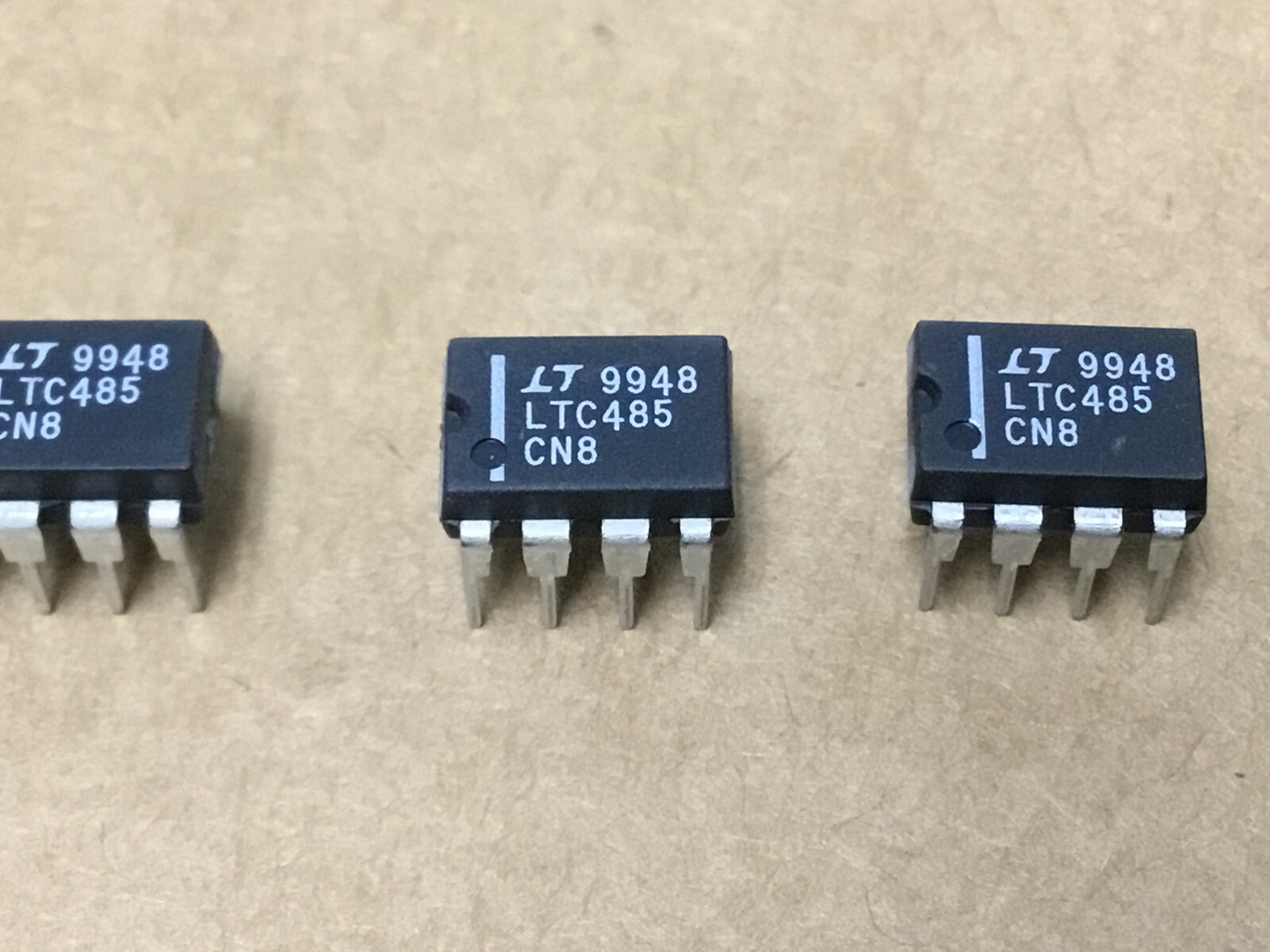 (2 PC) LINEAR TECH LTC485CN8 Line Transceiver, 1-Driver, 1-Receiver, 8 Pin