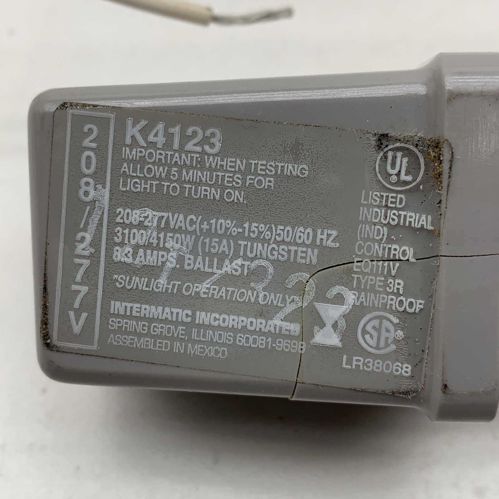 Intermatic K4123-8 Threaded Stem Mount Photocontrol Light Sensor 208-277V