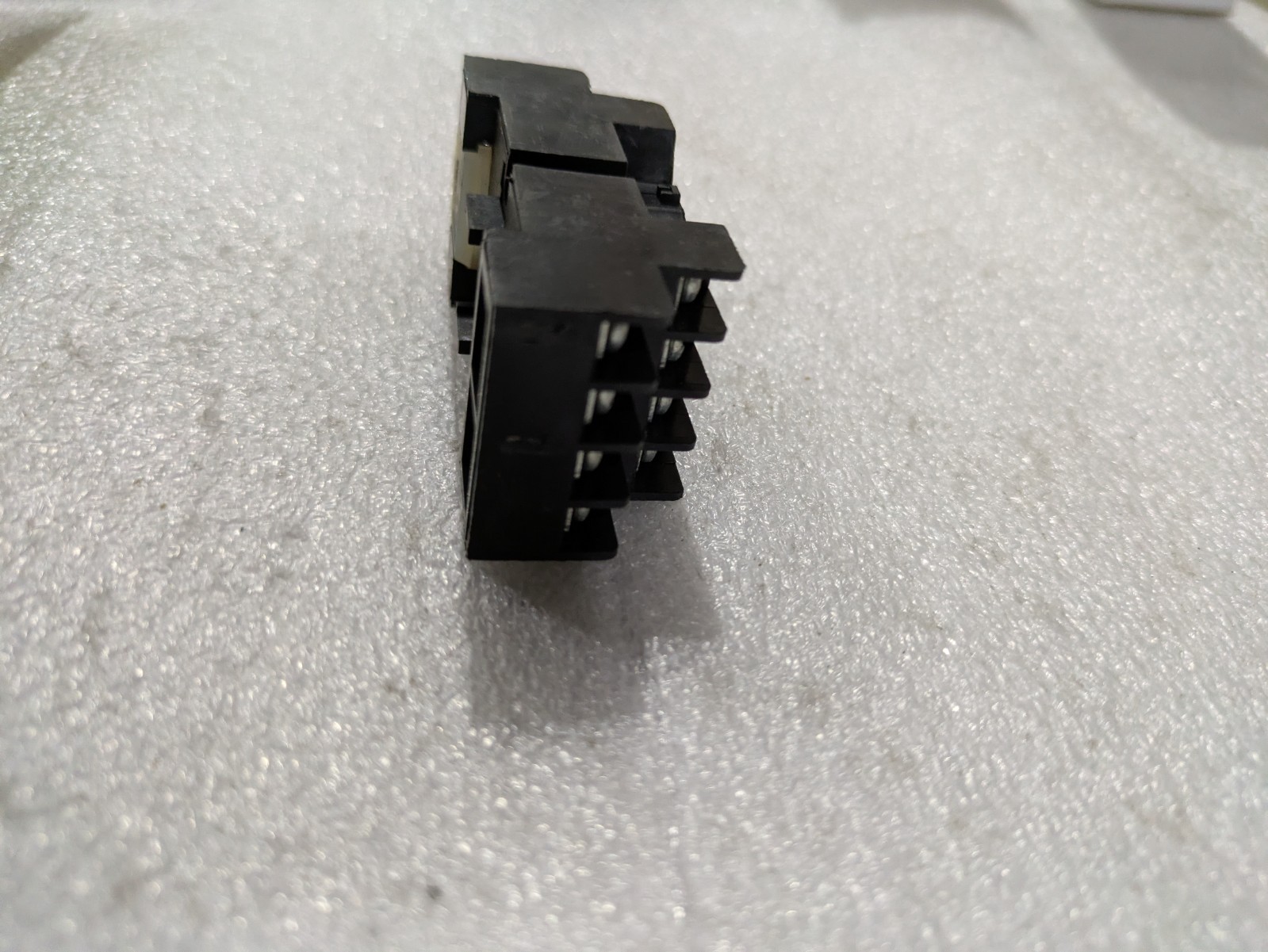 MT14-PC 300V 10A CUTOM CONNECTOR