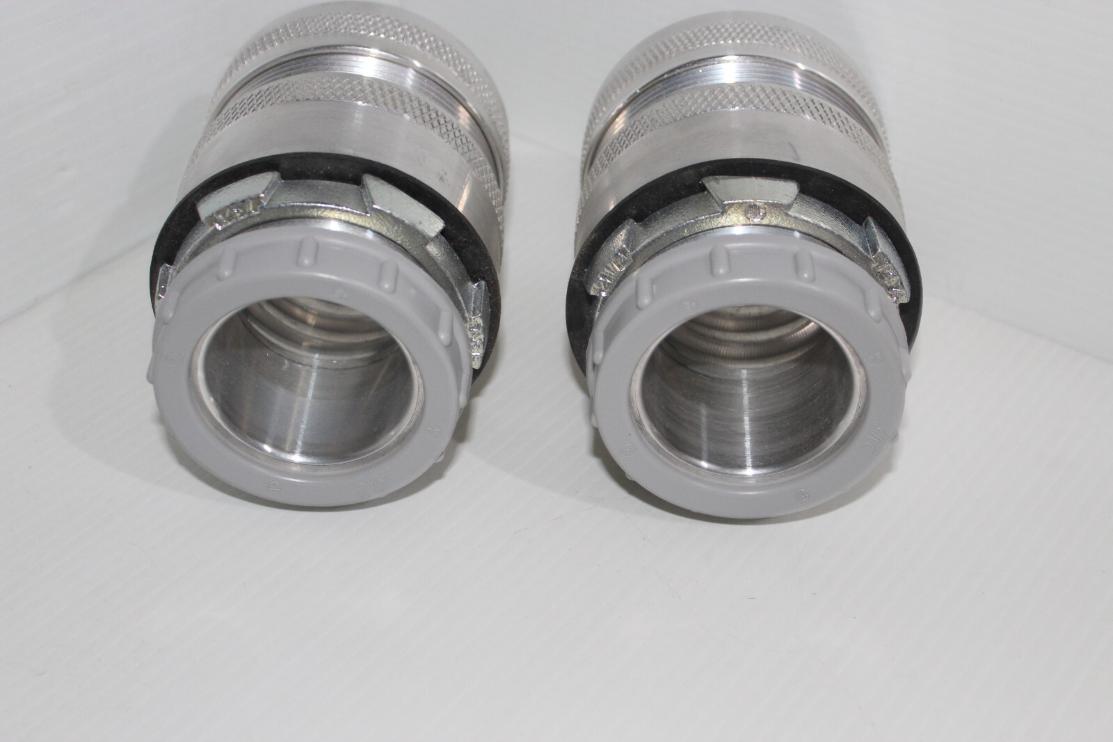 ⭐NEW IN BOX⭐ BOX OF 2 WT 224-250 F PERFIT MC Cable Connector 2-1/2″ Npt 🔴USA🔵
