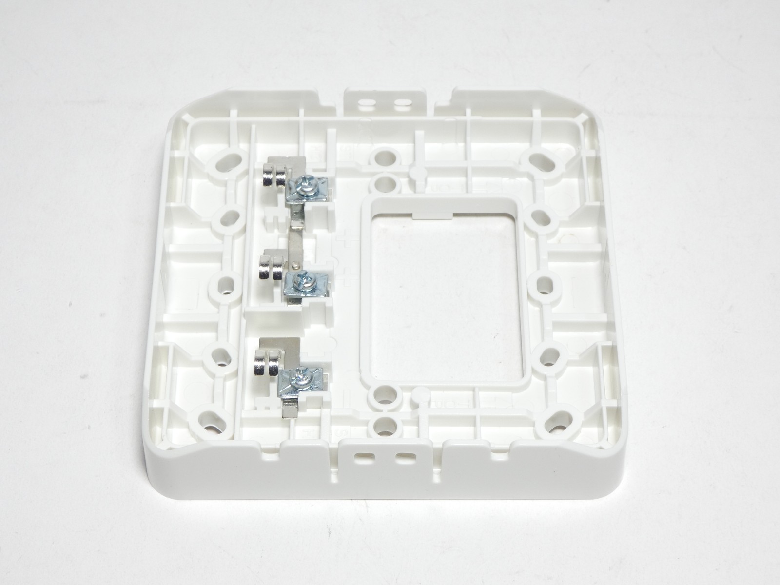 Siemens 500-636168 ZH-HMC-CW Ceiling-Mounted Fire Alarm Horn Strobe – NEW Sur…