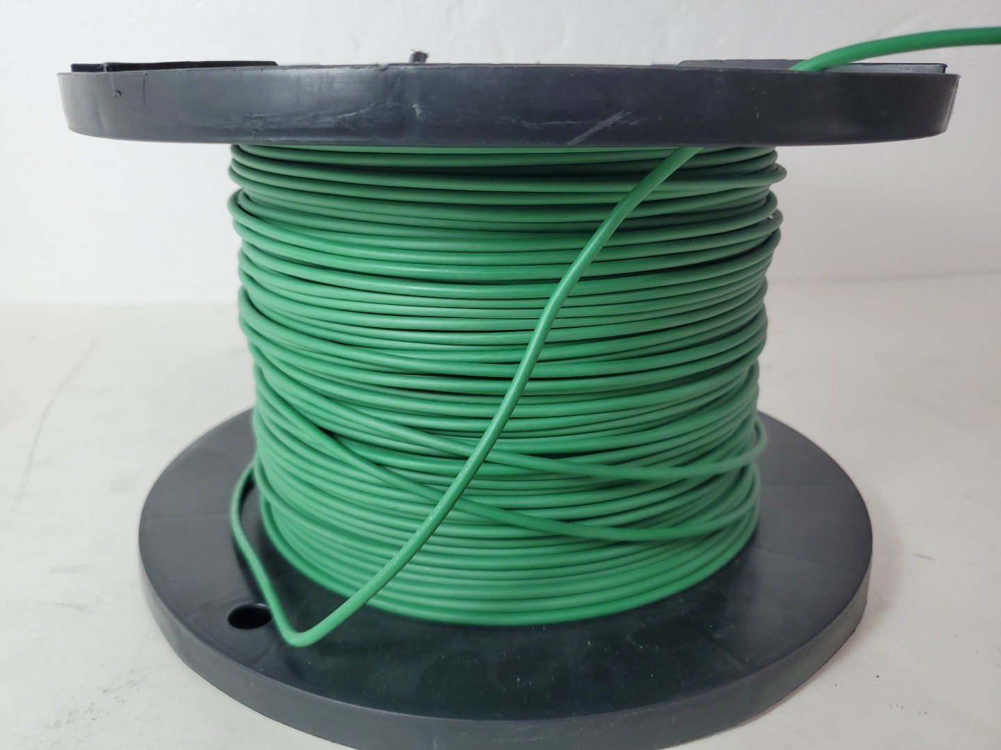 500ft BELDEN 39110 Single Conductor 1C, 10 AWG Hook-Up Wire, Dark Green