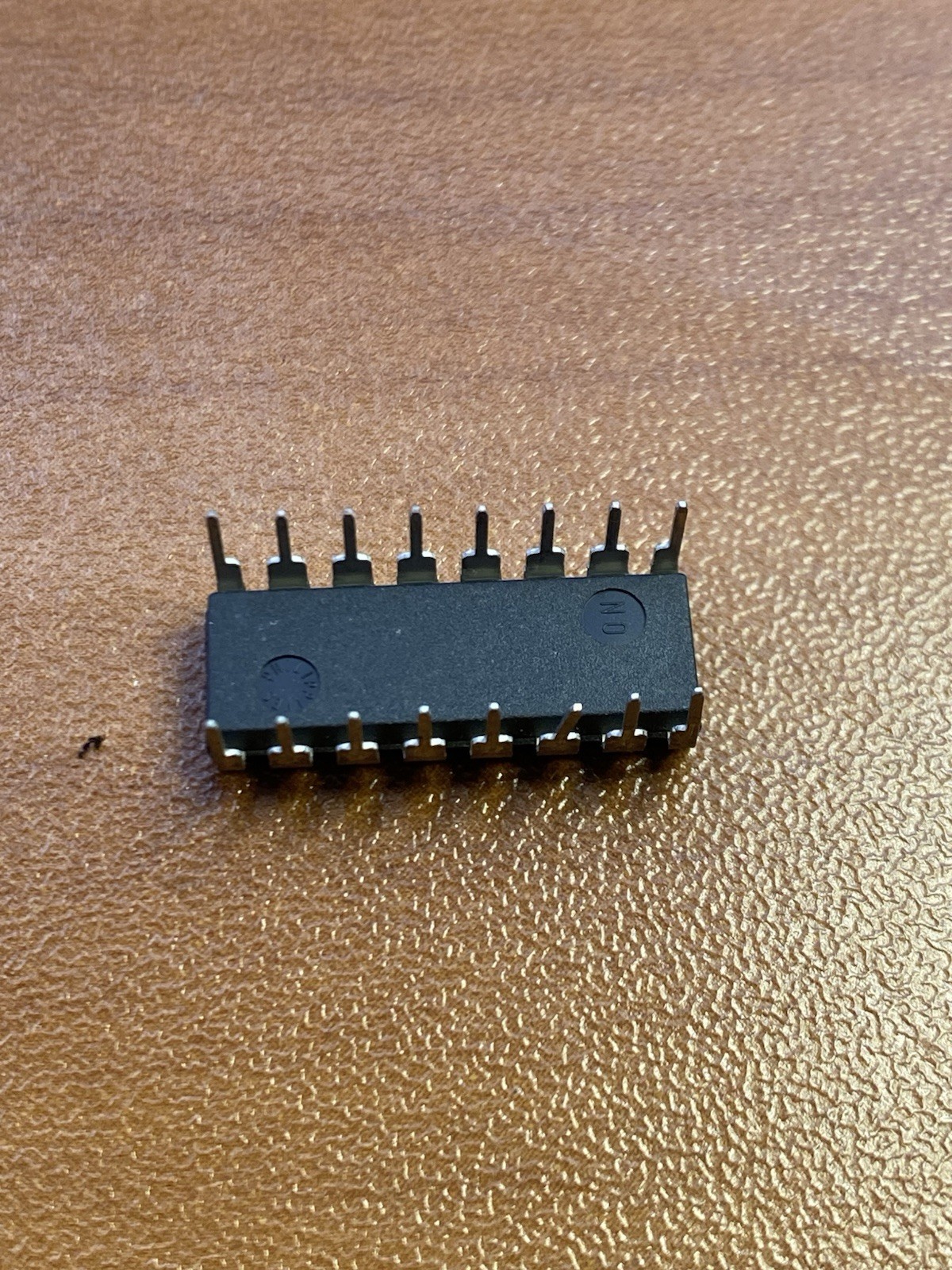 Analog Devices AD7715AN-5 (1 Count)