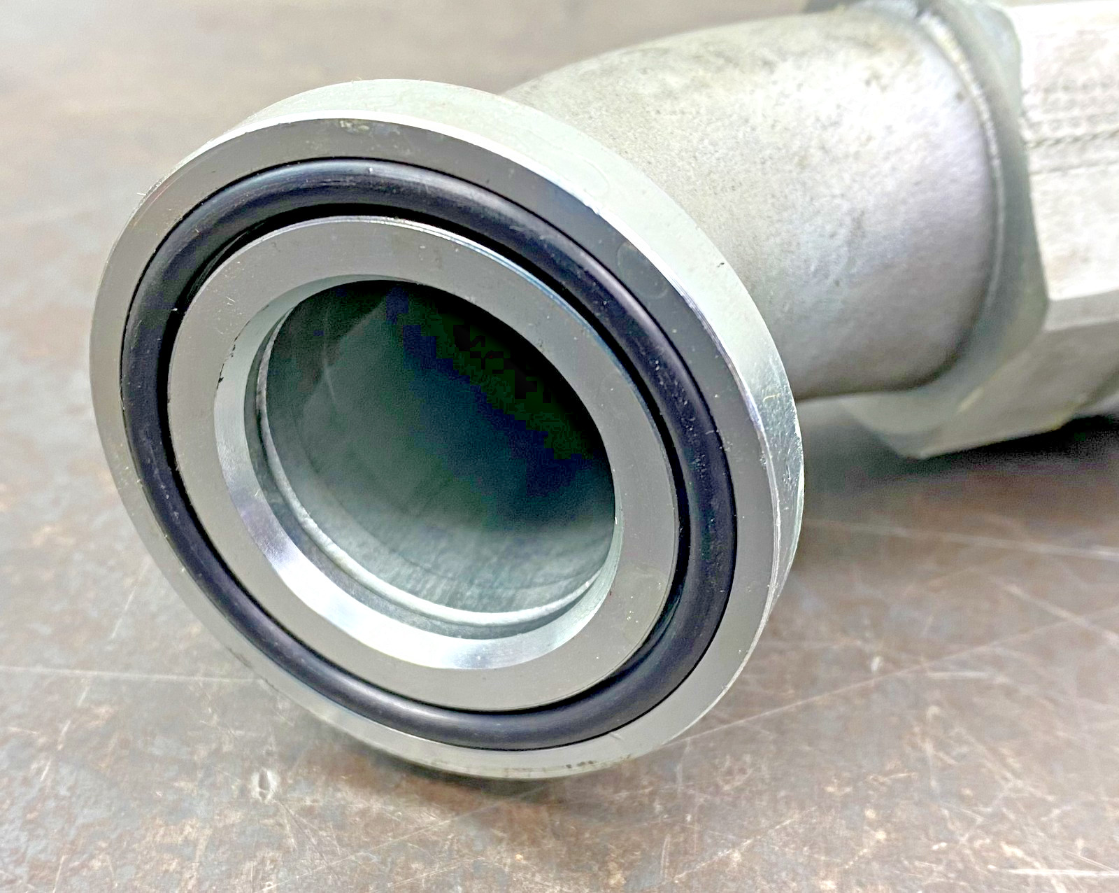Parker No-Skive Hose 1171-24-24 WP 21,0 MPa (3000 PSI) MSHA 2G-IC-20C/1 1-1/2″