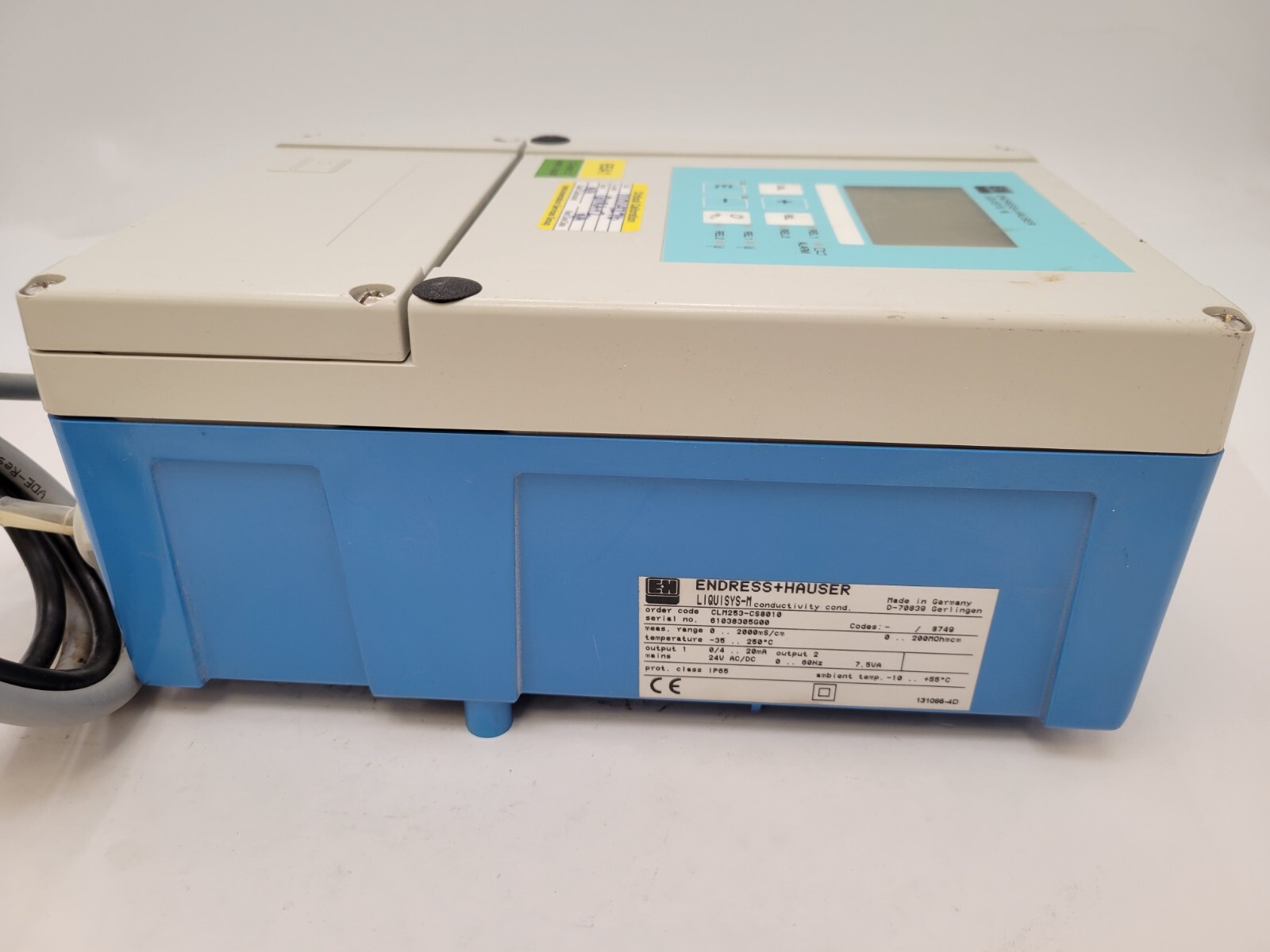 Endress Hauser CLM253-CS8010 Liquisys Conductivity Transmitter 24V 0-2000 MS/CM