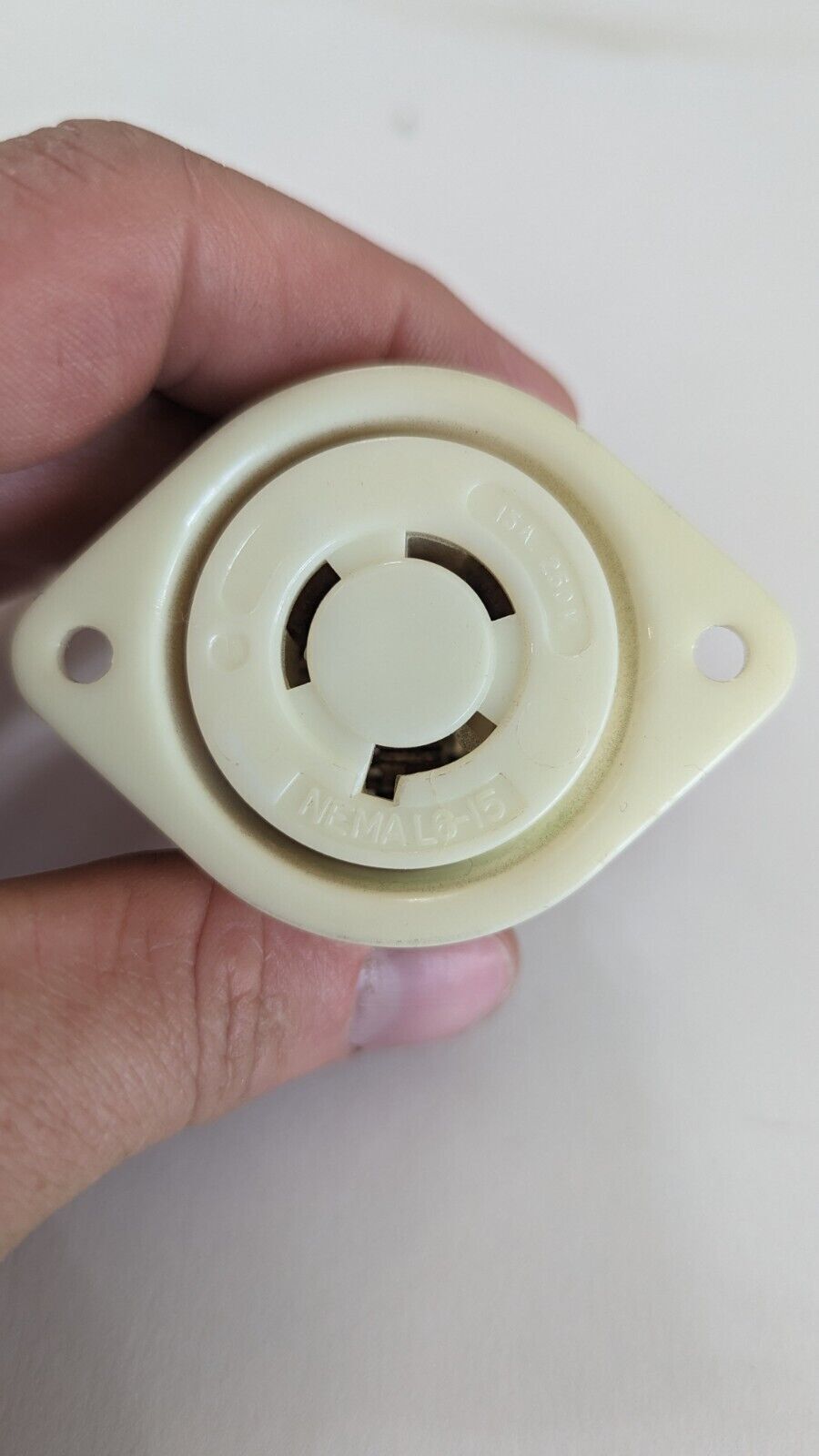 Bryant 70615-ER Nema L6-15 Female Equipment Receptacle With Nylon Cup 2 Pole…