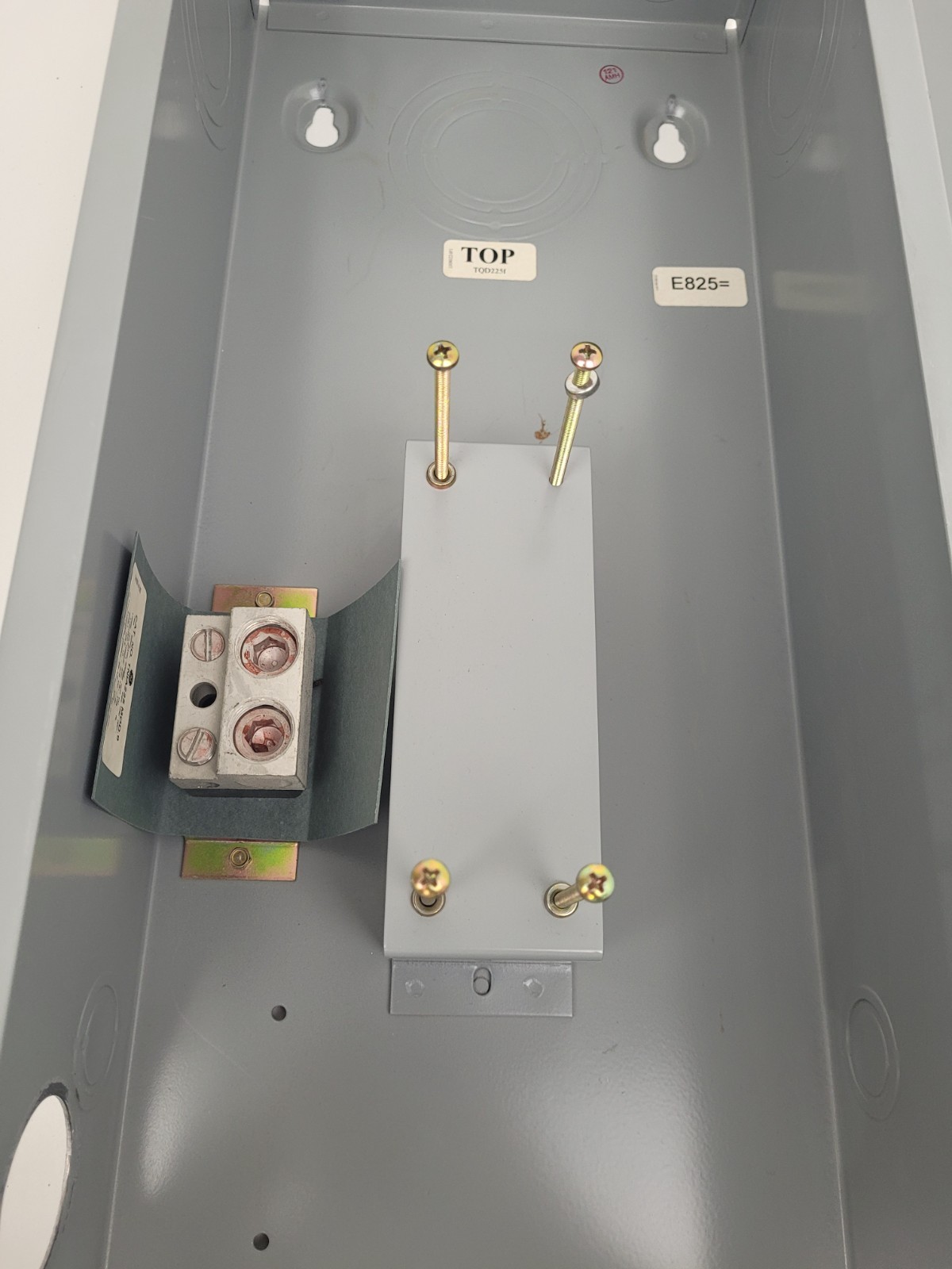 TQD225S / TQD225F GE 225A 240V Blank Enclosure for TQD Breaker -Next Day Option