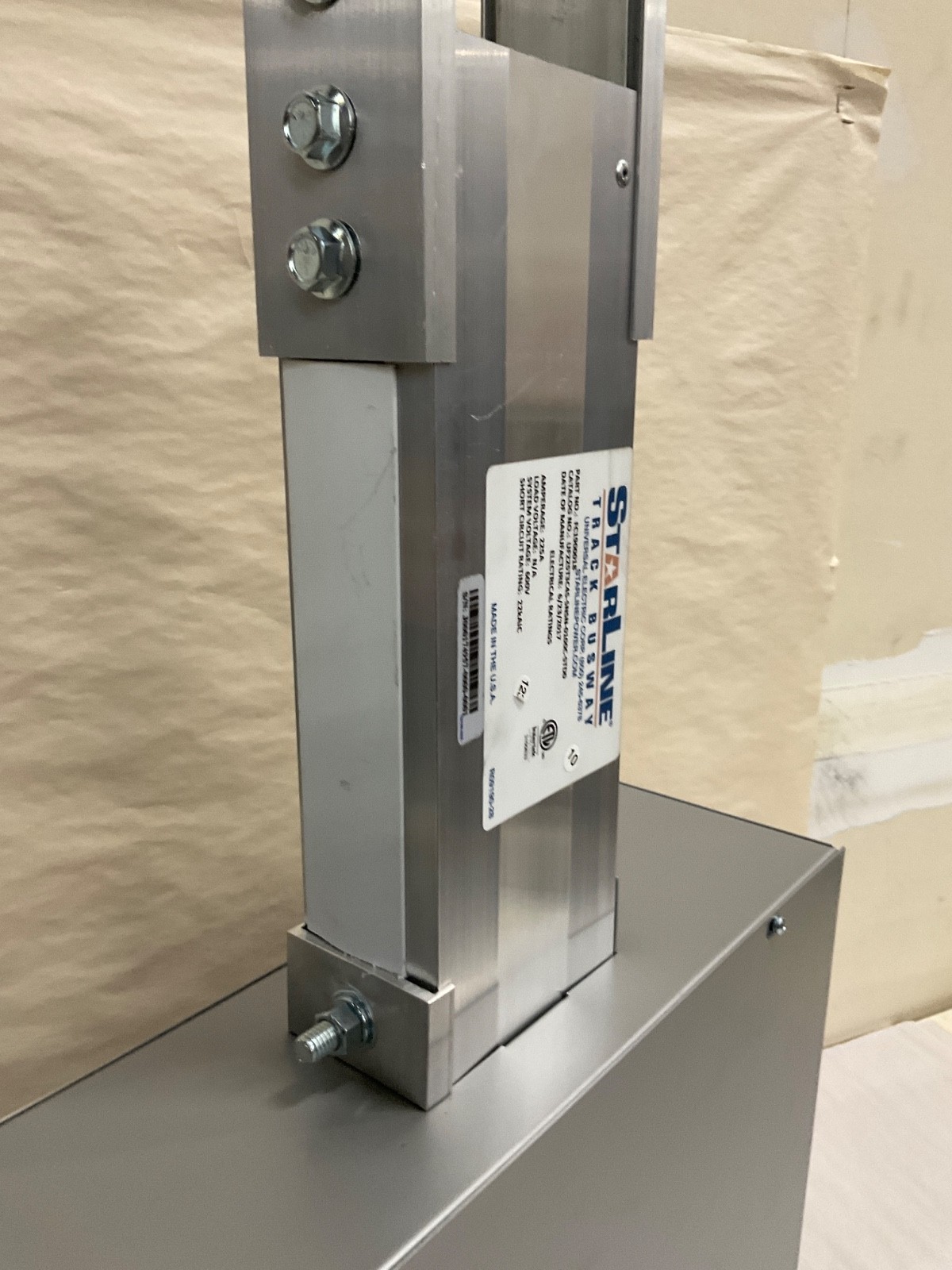 Starline Track Busway Feeder Box UF225T3C4S 4-Pole 225A 600V T3 22kAIC