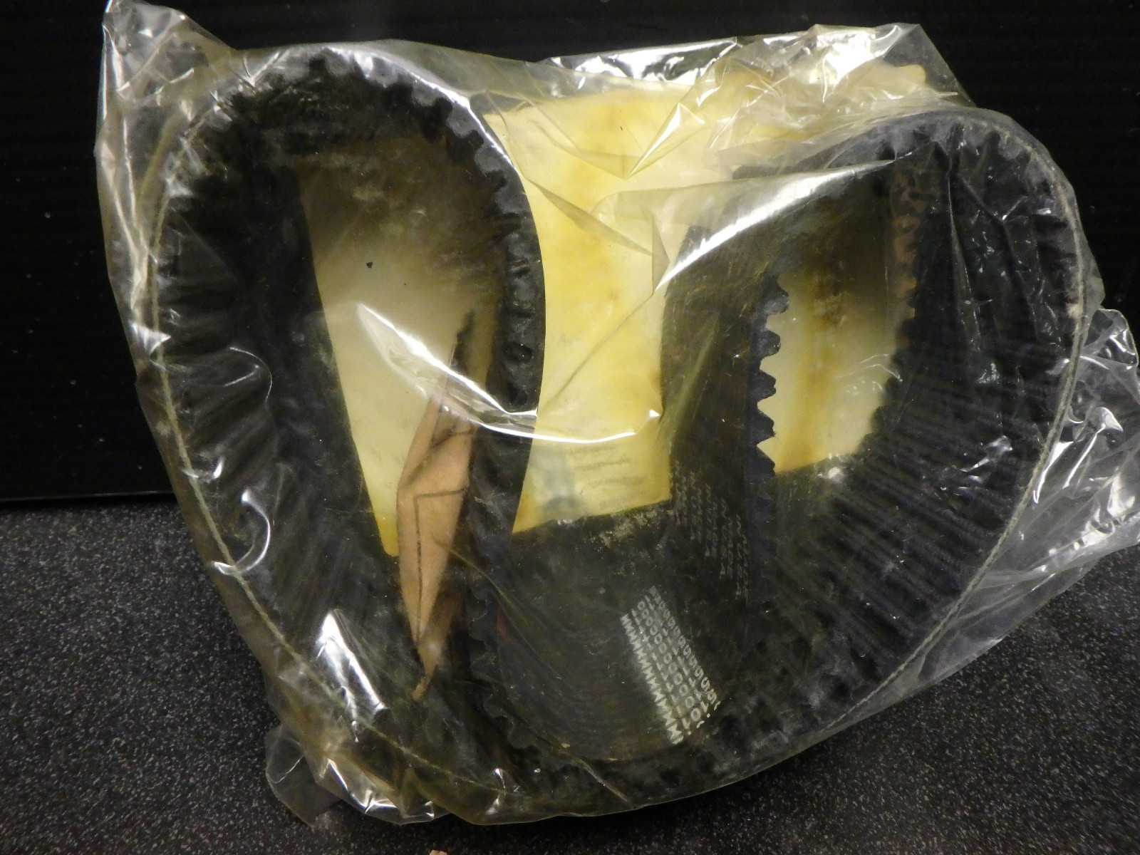 NEW IN BOX – TB WOODS SYCHRONOUS DRIVE BELT_POWERCH BELT_720-8M-60W_7208M60W