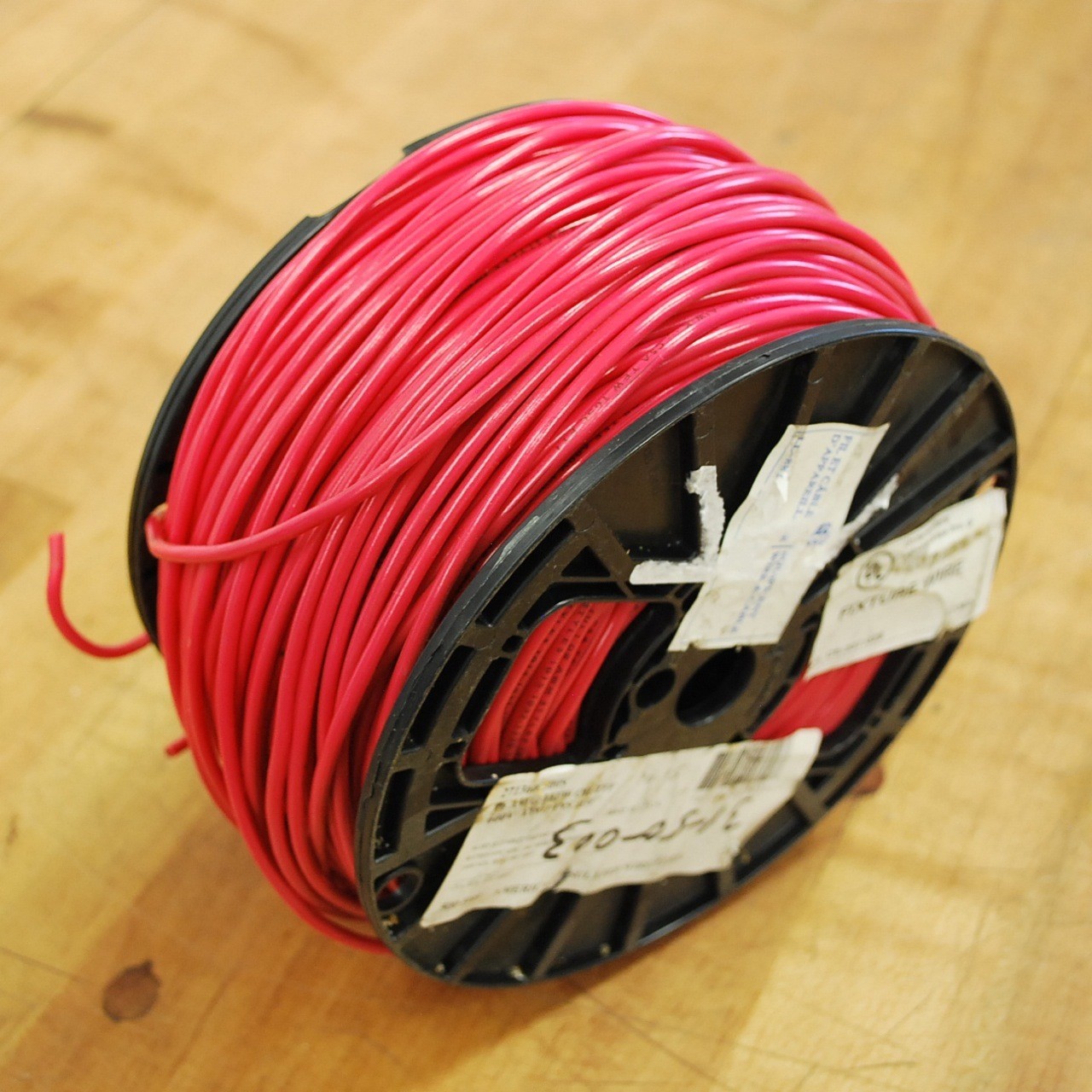 American 2713600500S, 16 AWG MTW or TFF 600V VW-1 INS .030″ Cooper Wire – NEW