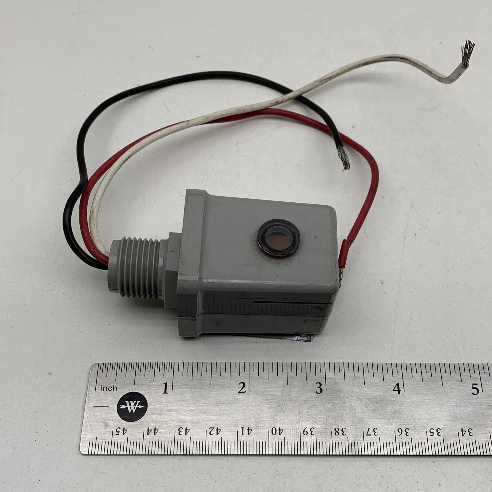 Intermatic K4133 Stem Mount Thermal 277V Photocontrol Light Sensor 277-VOLT ONLY