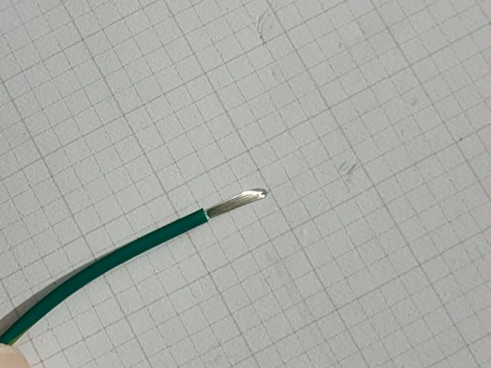 Sequel Wire #18awg Tinned Copper Hook-Up Wire UL1007/1569 Green/Yellow /100ft