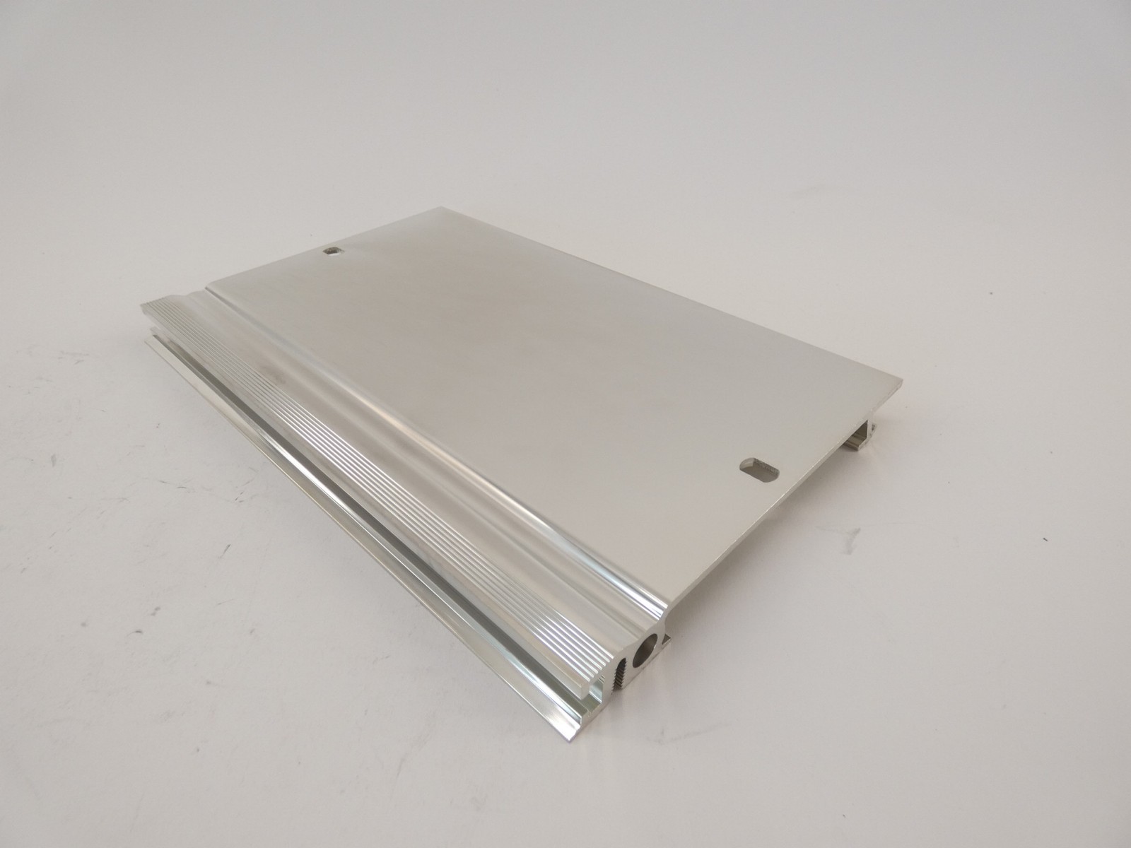 Siemens 6ES7 590-1AC40-0AA0 Simatic S7-1500 Sectional Rail 245mm – NEW Surplus!