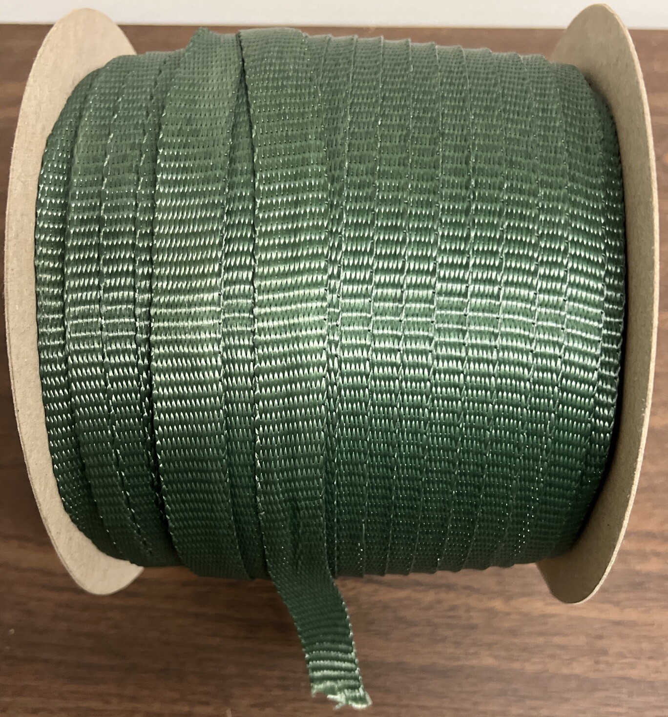 3/4″ x 500′ 2400# tensile polyester pull tape, mule tape, webbing, Green, USA