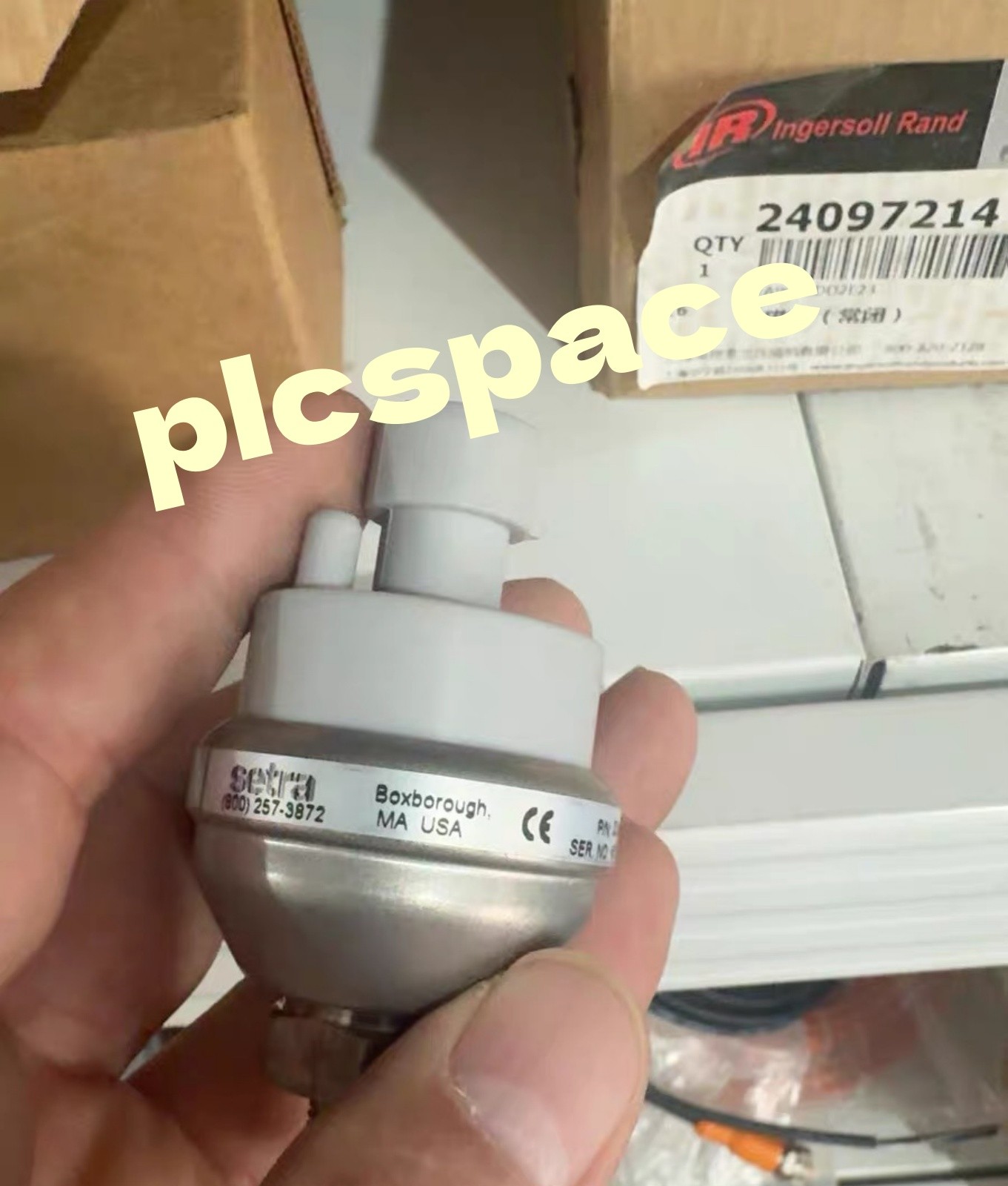 22486633 Pressure Sensor Brand new DHL