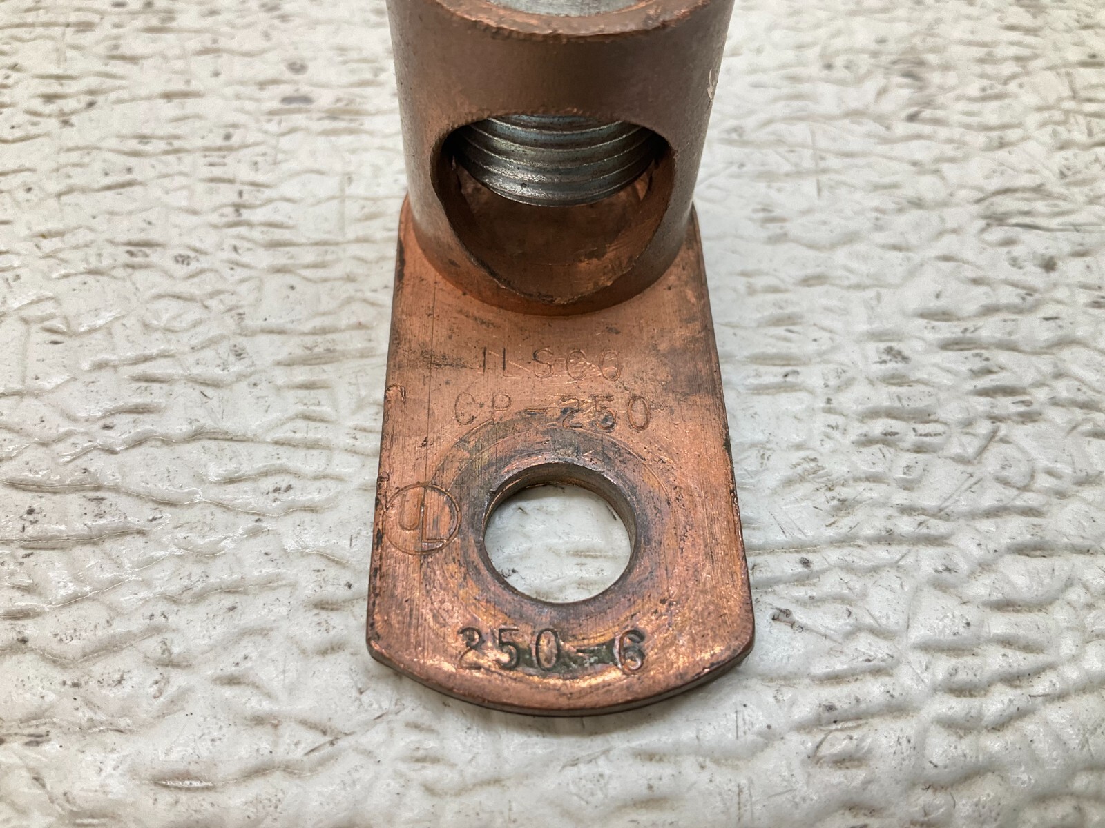 ILSCO CP-250 Terminal Lug CP250 250-6 (VT)