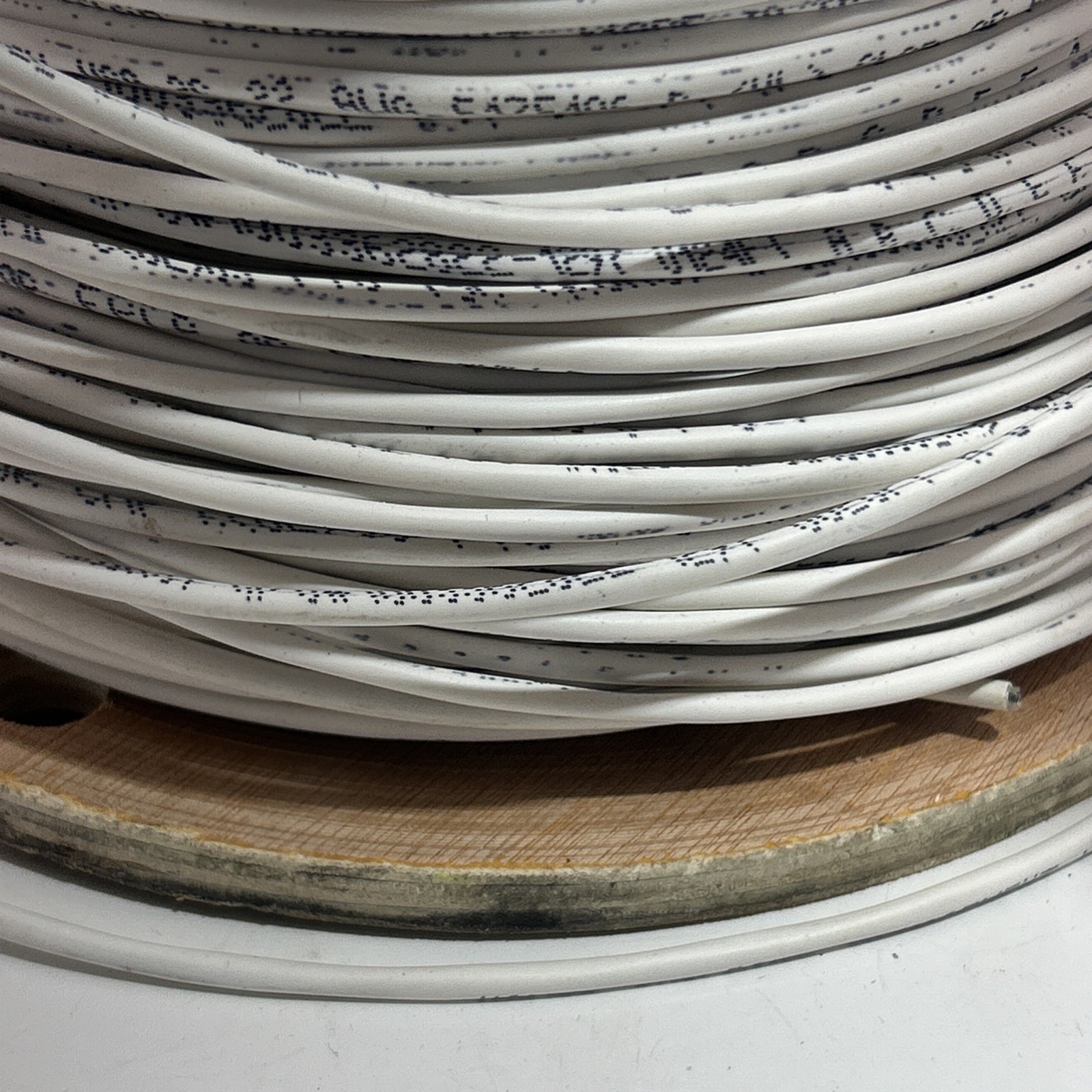 ~1000ft Hovar Made In USA 22AWG 2C E175106Cl3P FPLP CMP FT6 (10lb 12.7oz)